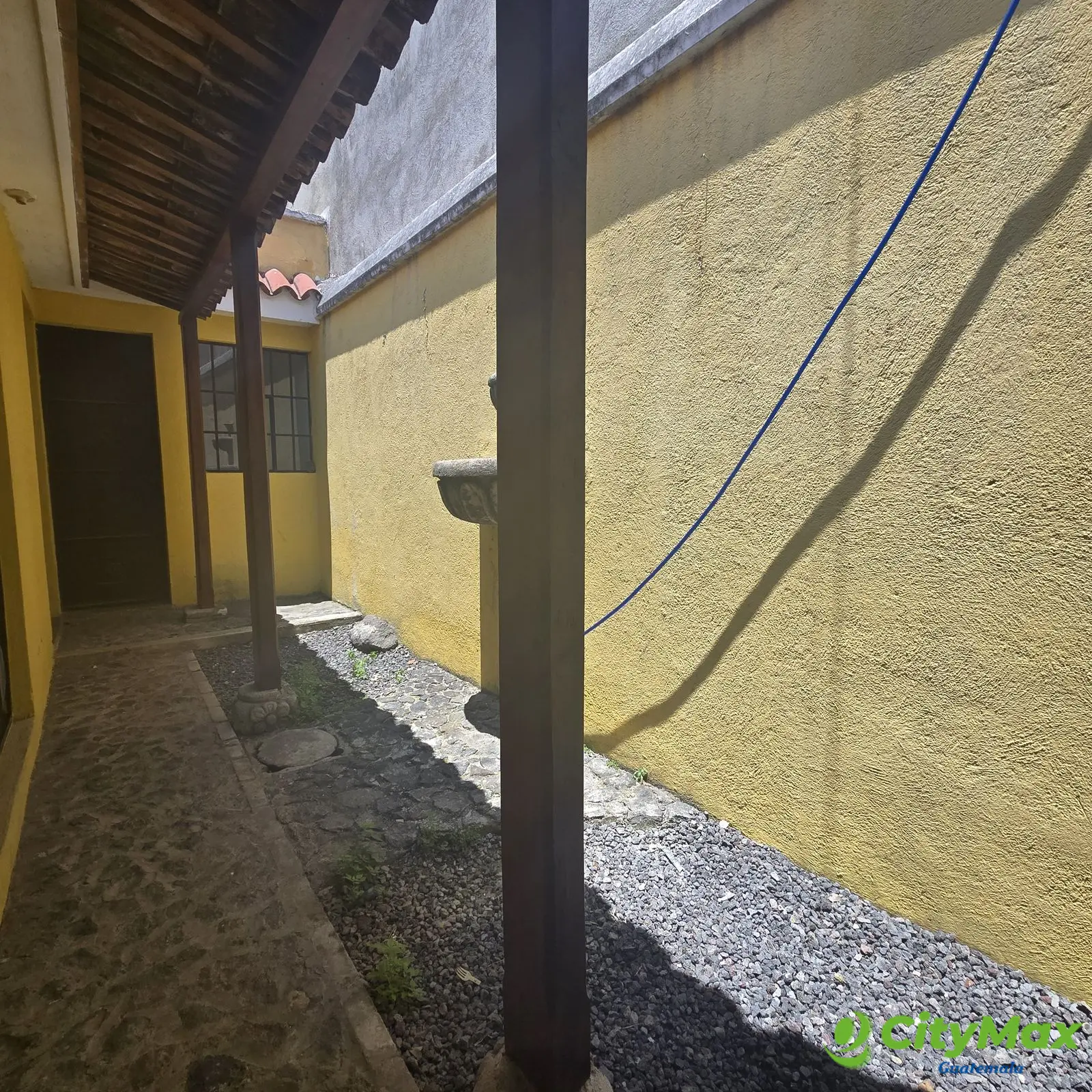 Casa en Venta cercana Antigua Guatemala. - foto 2