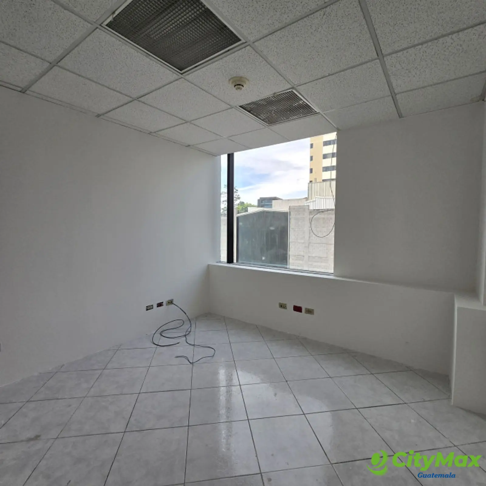 Oficina En Renta Zona 14 Europlaza  - foto 8