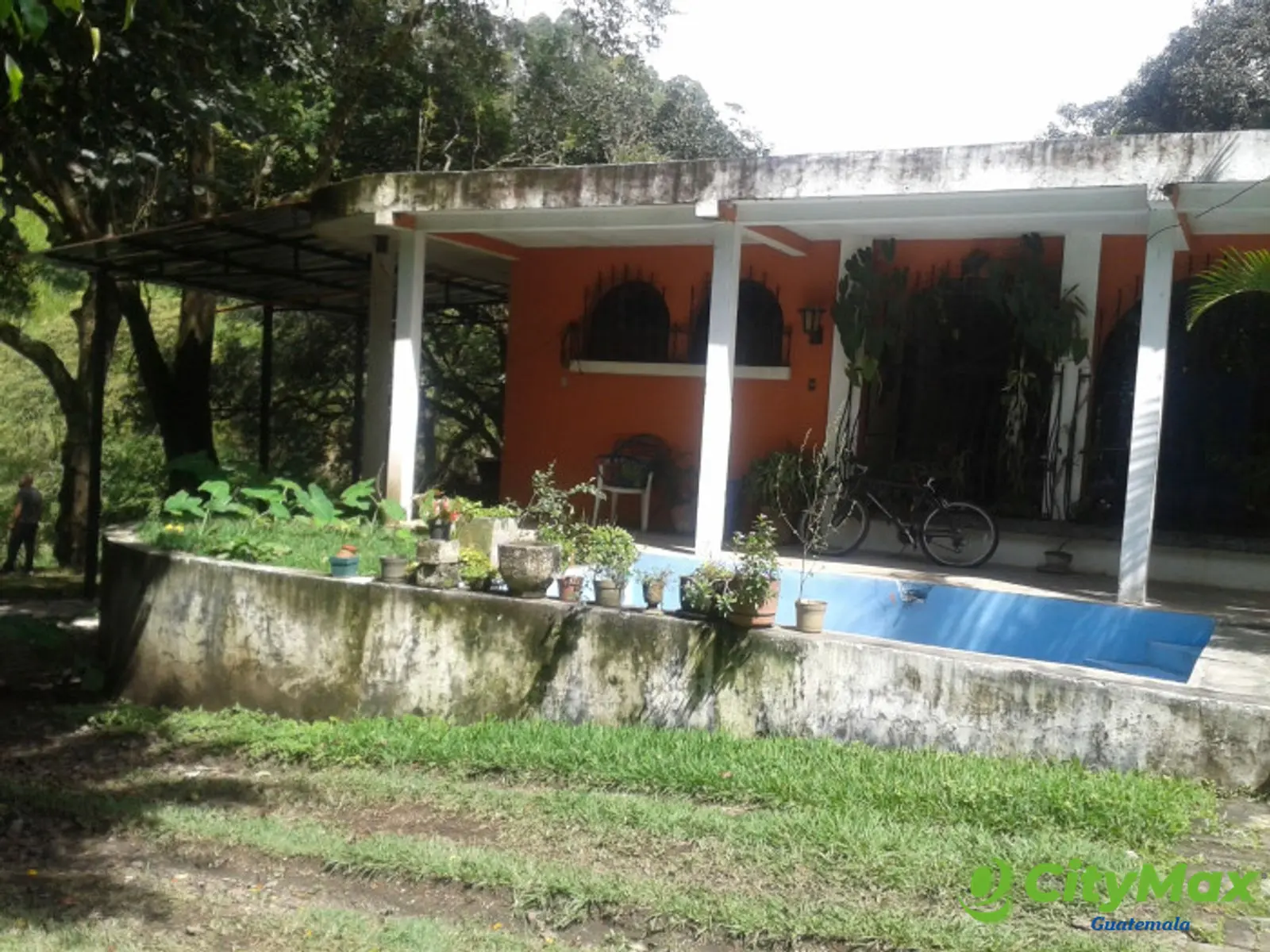 En venta terreno en zona 15 Colonia Trinidad - foto 8