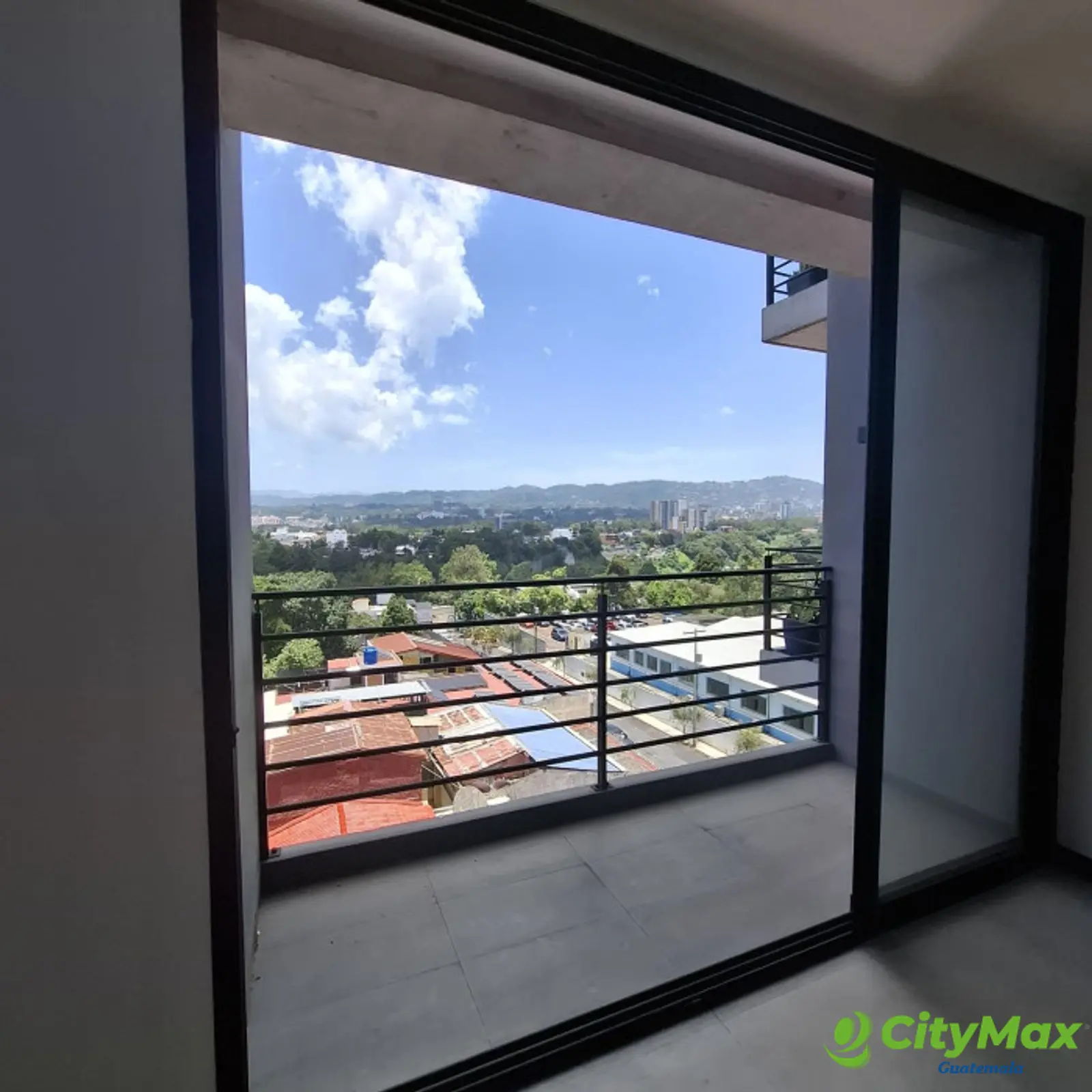 En Venta apartamento en la Zona 10 - foto 19