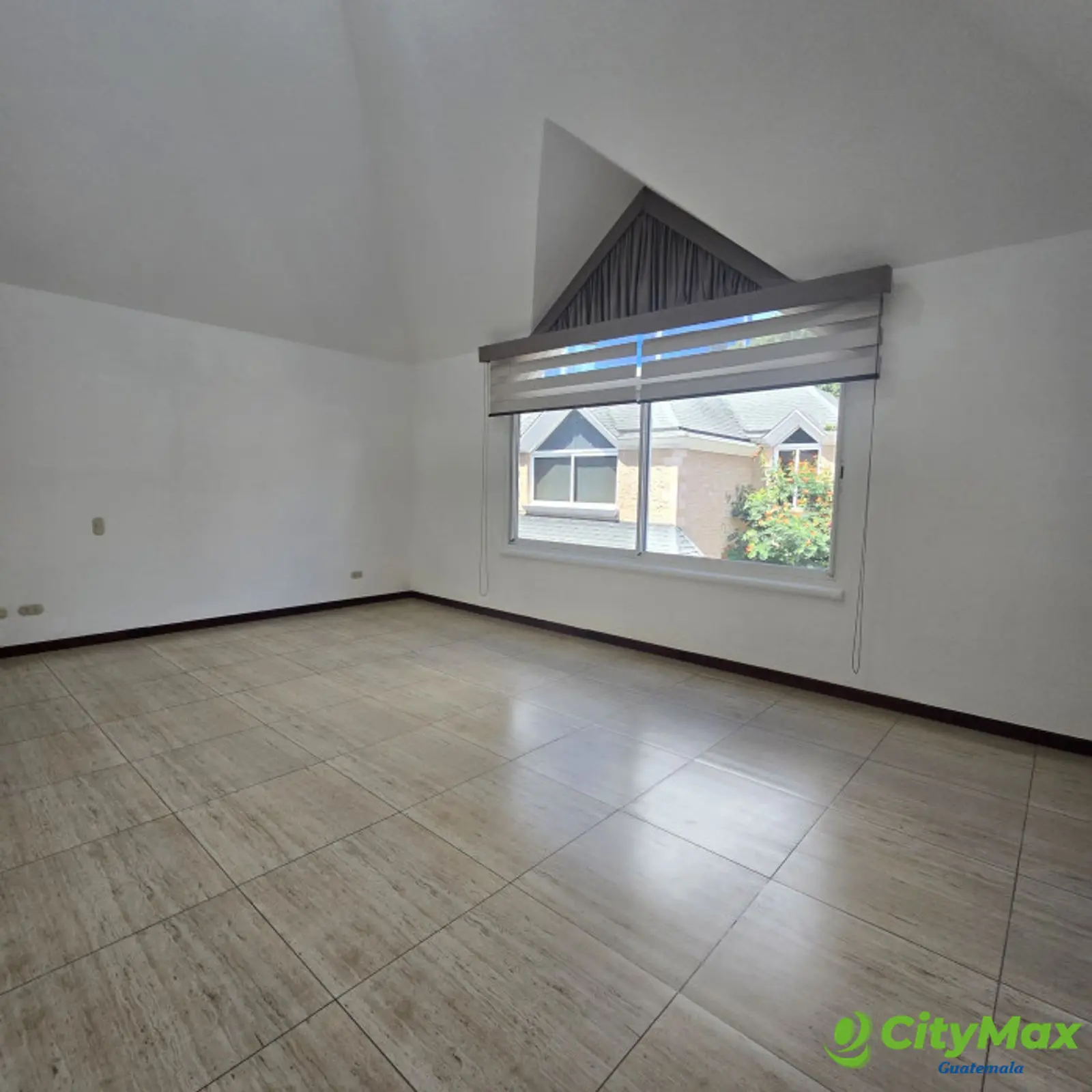 Alquiler hermosa casa en condominio en zona 10 - foto 24