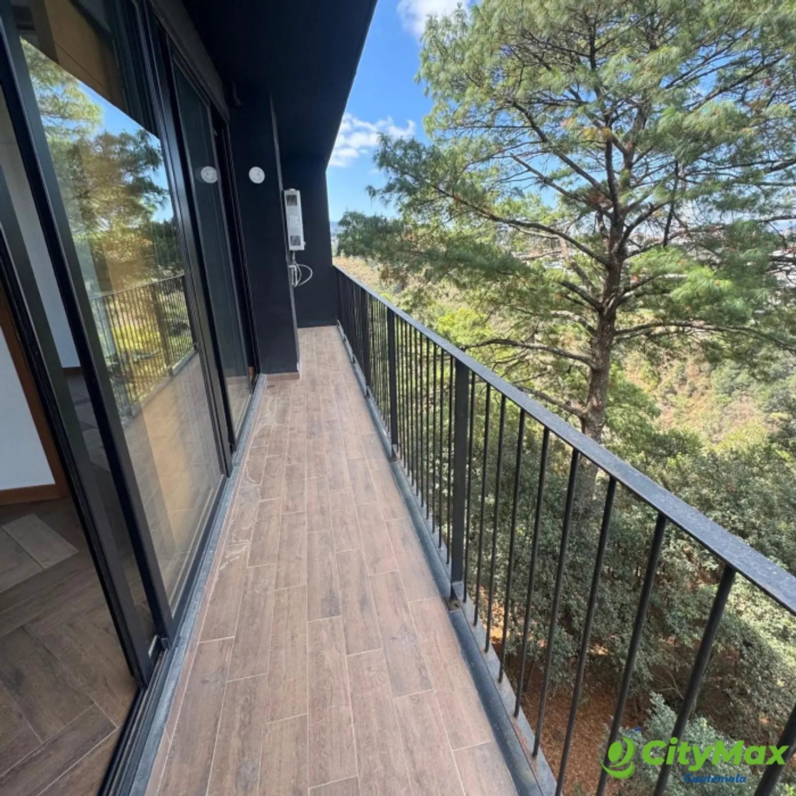 Venta de apartamento en zona 16 kanajuyu - foto 2