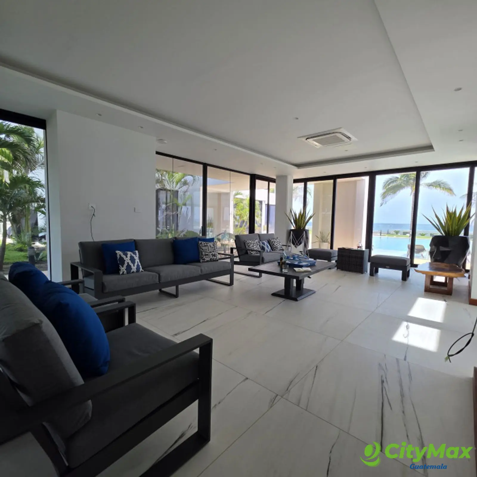 Exclusiva y Lujosa Casa venta frente al Mar Monterrico - foto 8