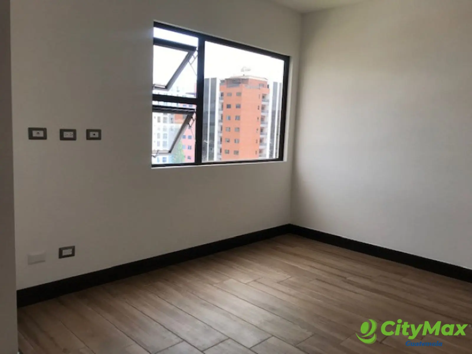 Apartamento en Zona 10 ALQUILER - foto 6