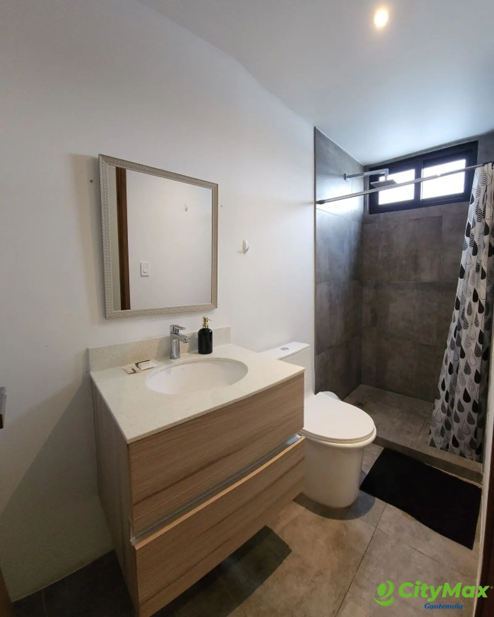 Hermoso apartamento en Venta ubicado en zona 14 - foto 5