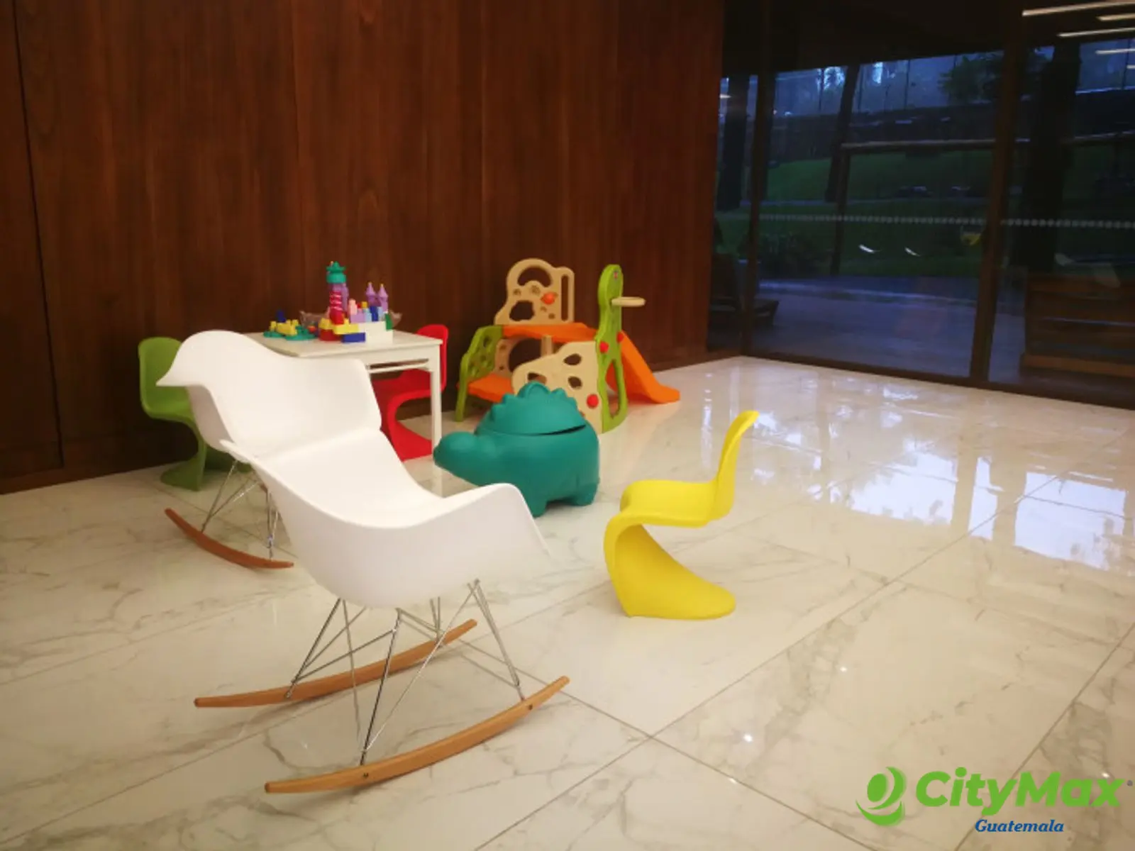 Hermoso Apartamento en renta en zona 10 Guatemala - foto 21