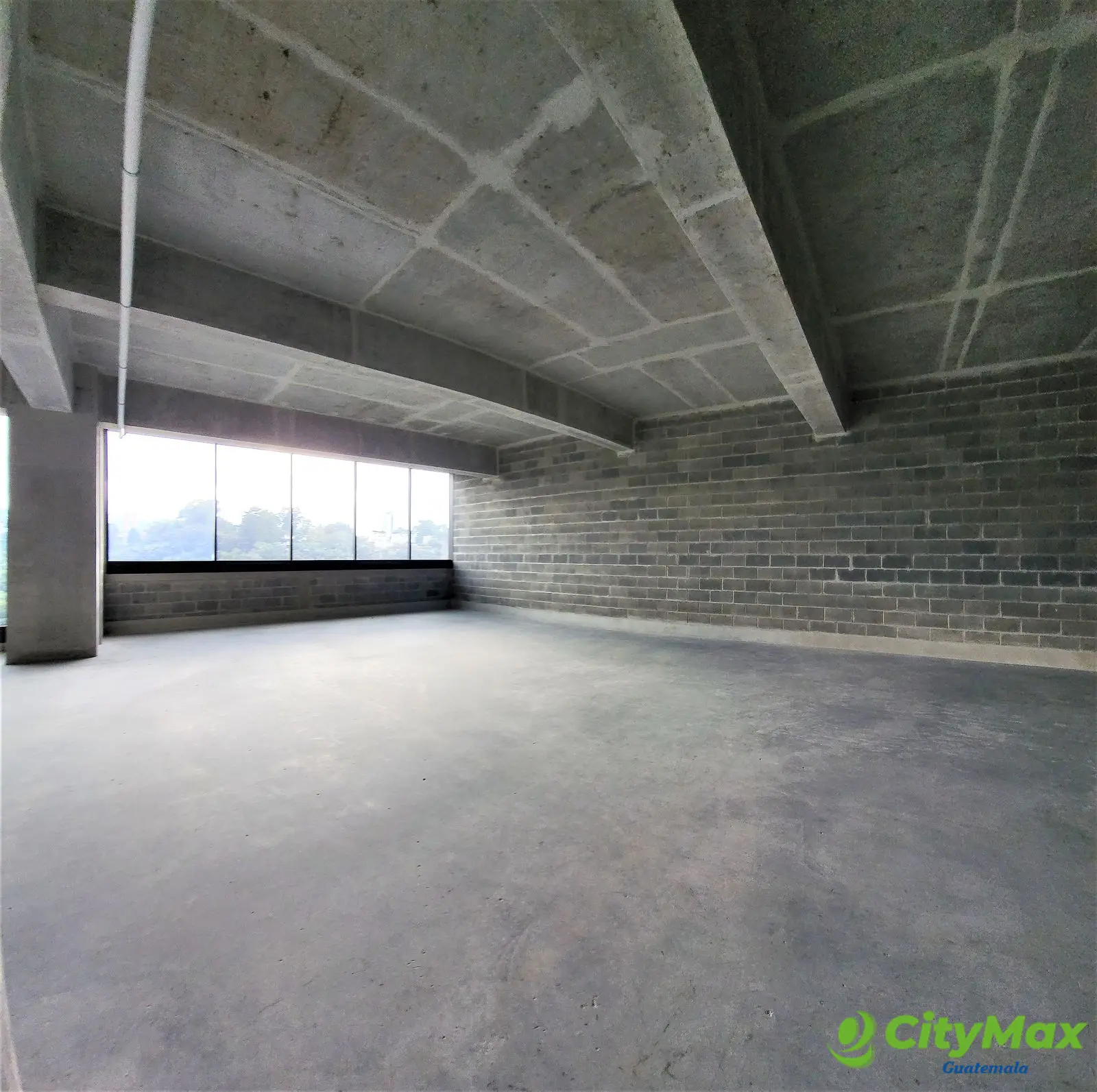 Oficina en Renta en de 305 mts2 Zona 15 Edificio Spazio - foto 2