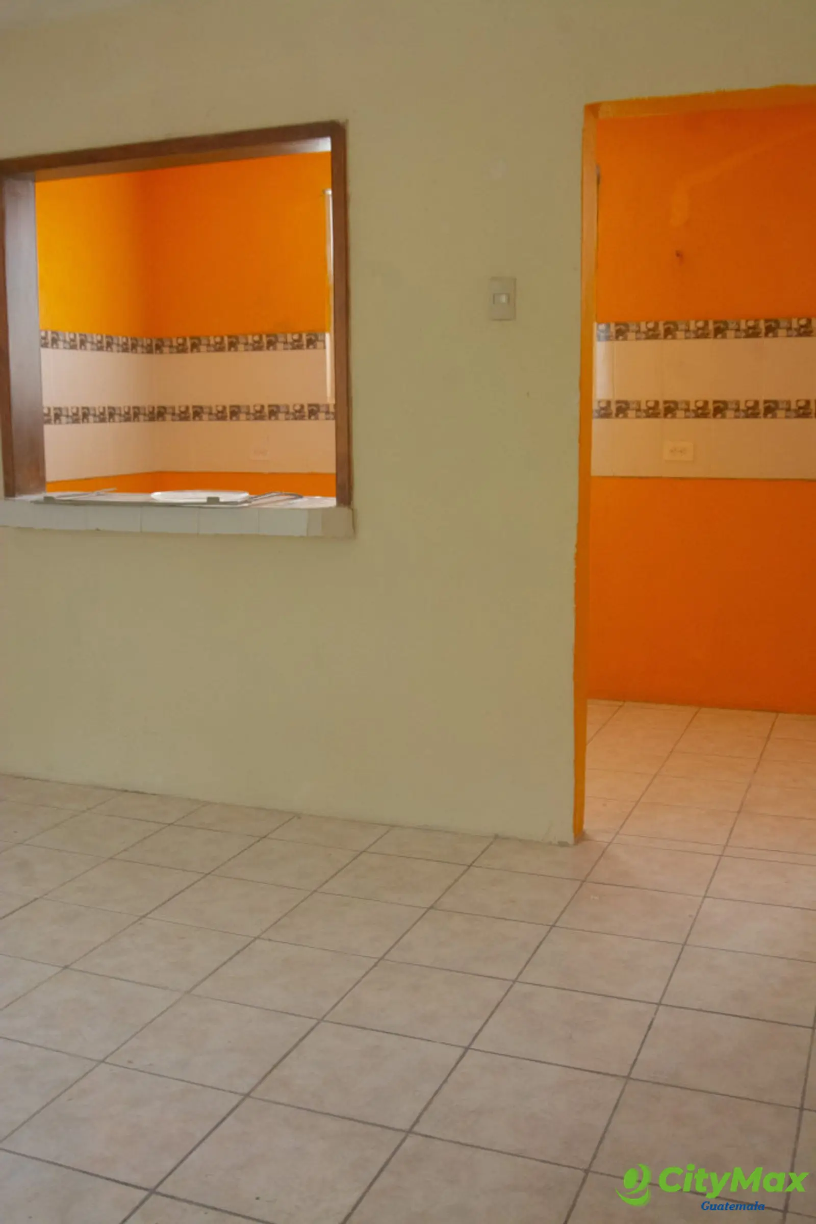 casa en venta o renta zona 18 fuera de garita - foto 4