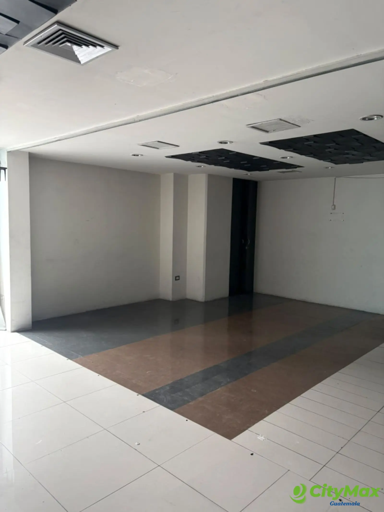 Local Comercial en alquier sobre la Roosevelt zona 7 - foto 10