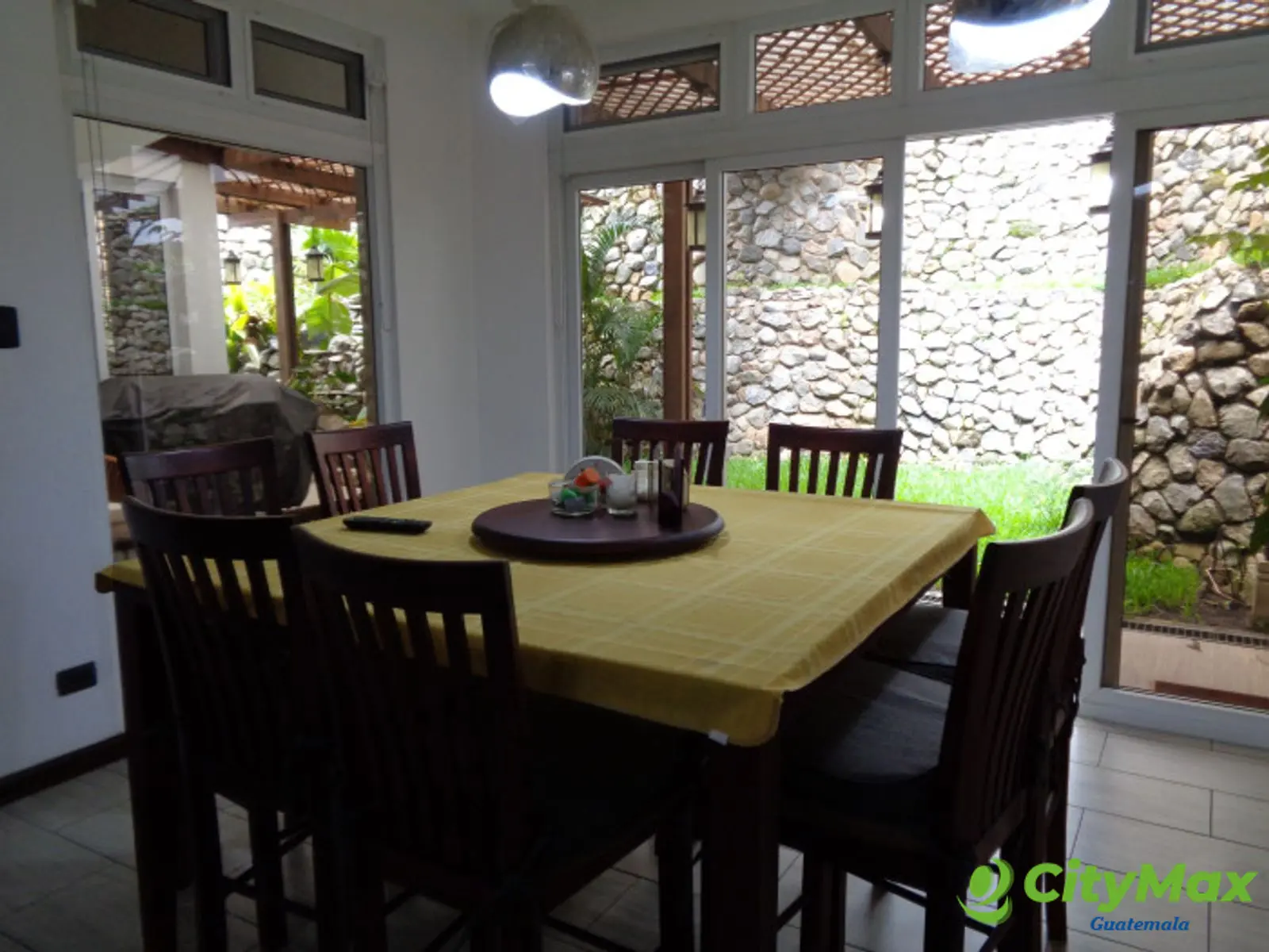 Casa REMODELADA en Venta La Encantada Km 12 CES - foto 11