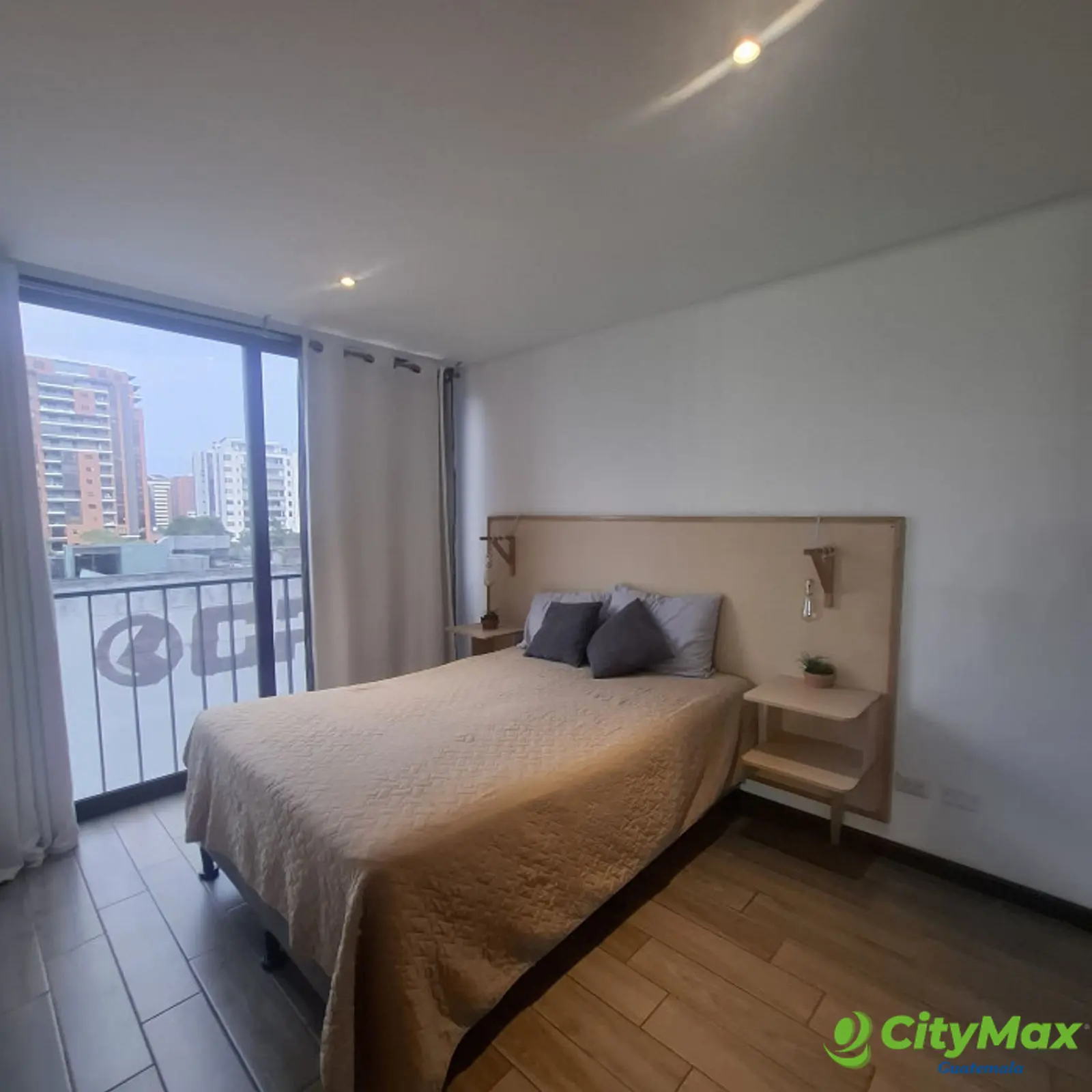 Apartartamento Amueblado en Venta en Zona 13 - foto 5