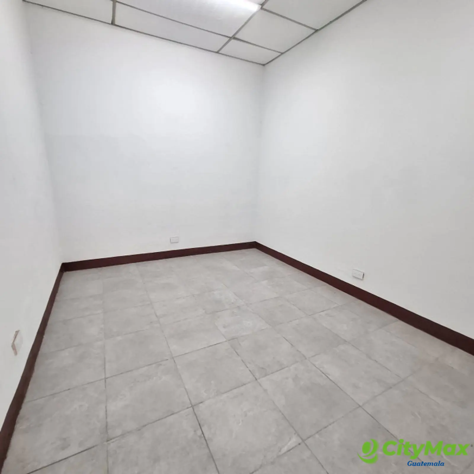 Casa de renta de uso comercial en zona 1 Guatemala - foto 5