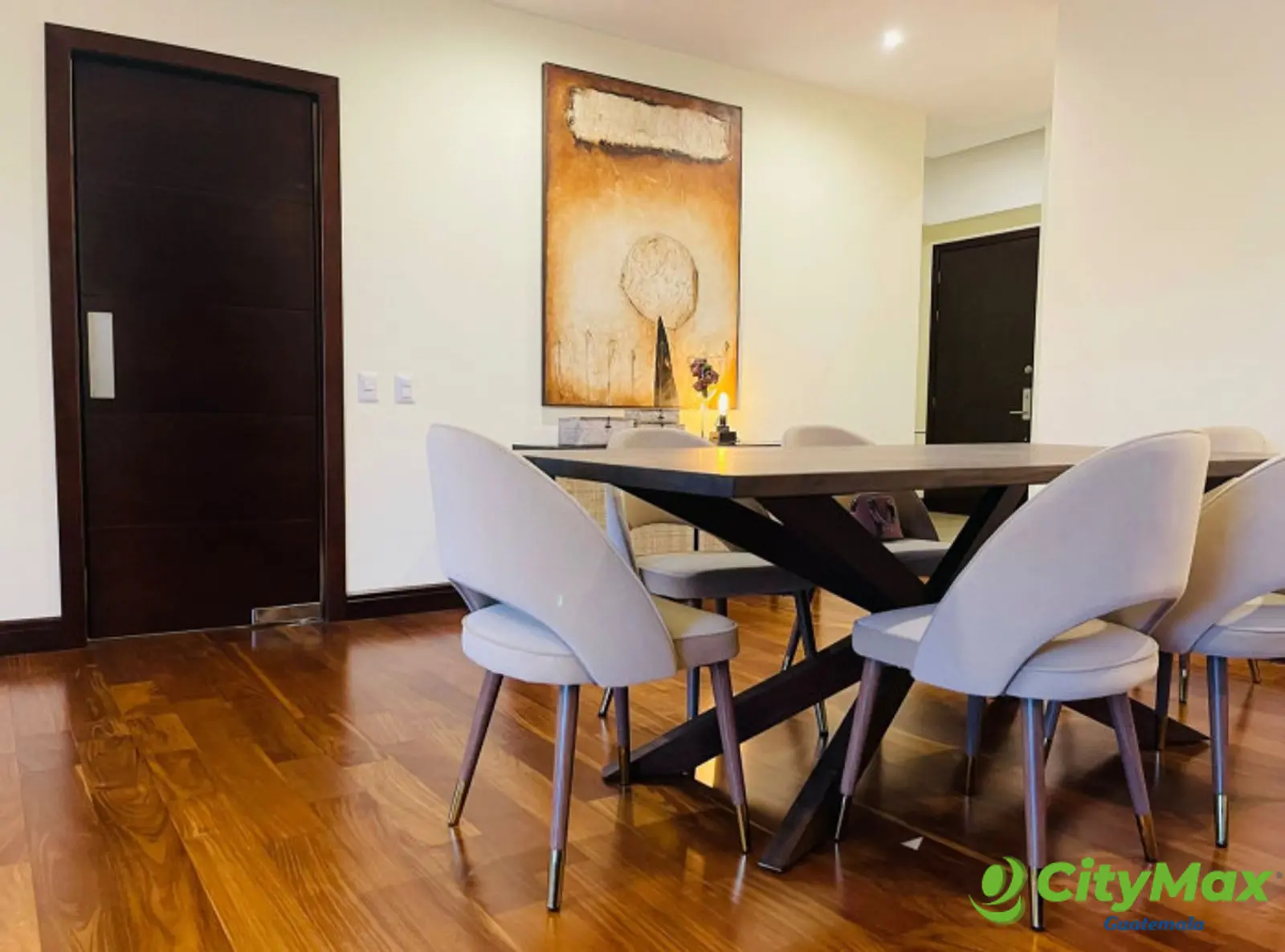 En Renta Apartamento Amueblado Exclusivo en Zona 14 - foto 8