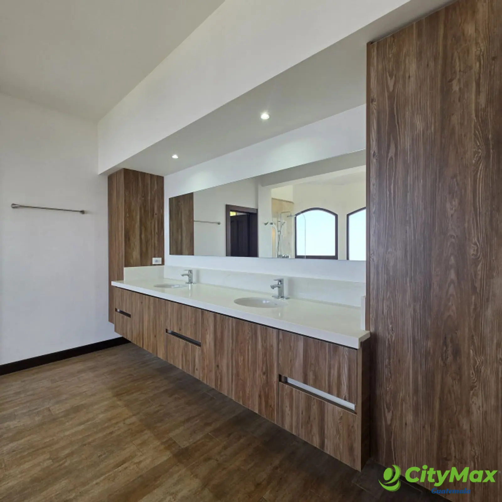 Lujosa casa en venta en Montebello CES Guatemala - foto 26