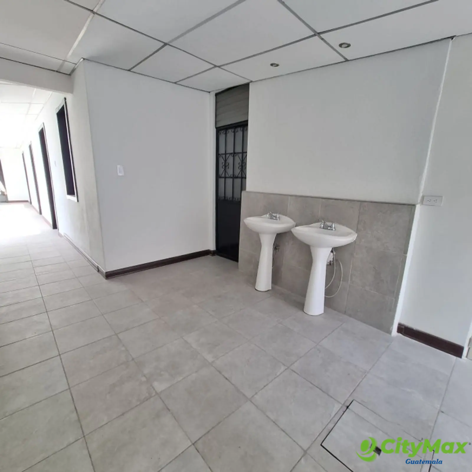 Casa de renta de uso comercial en zona 1 Guatemala - foto 9