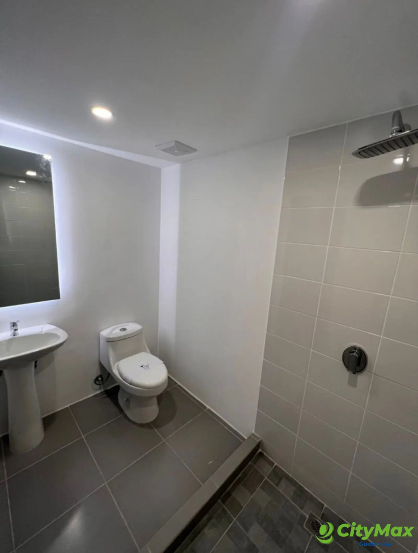 Apartamento para Inversión en Venta en Zona 14 La Villa - foto 7