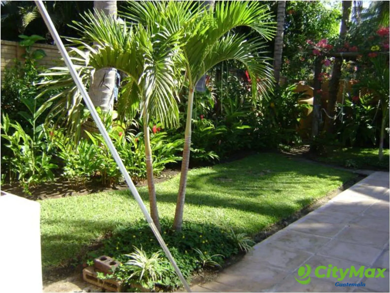 Linda Casa amueblada en Venta en San Marino!!!  - foto 2