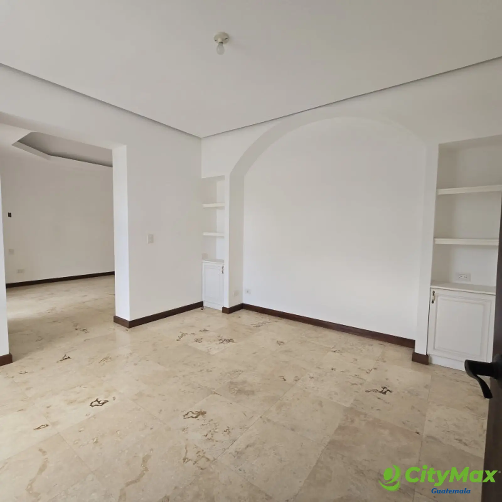 Casa en venta en Foresta de Cayala zona 16 - foto 27