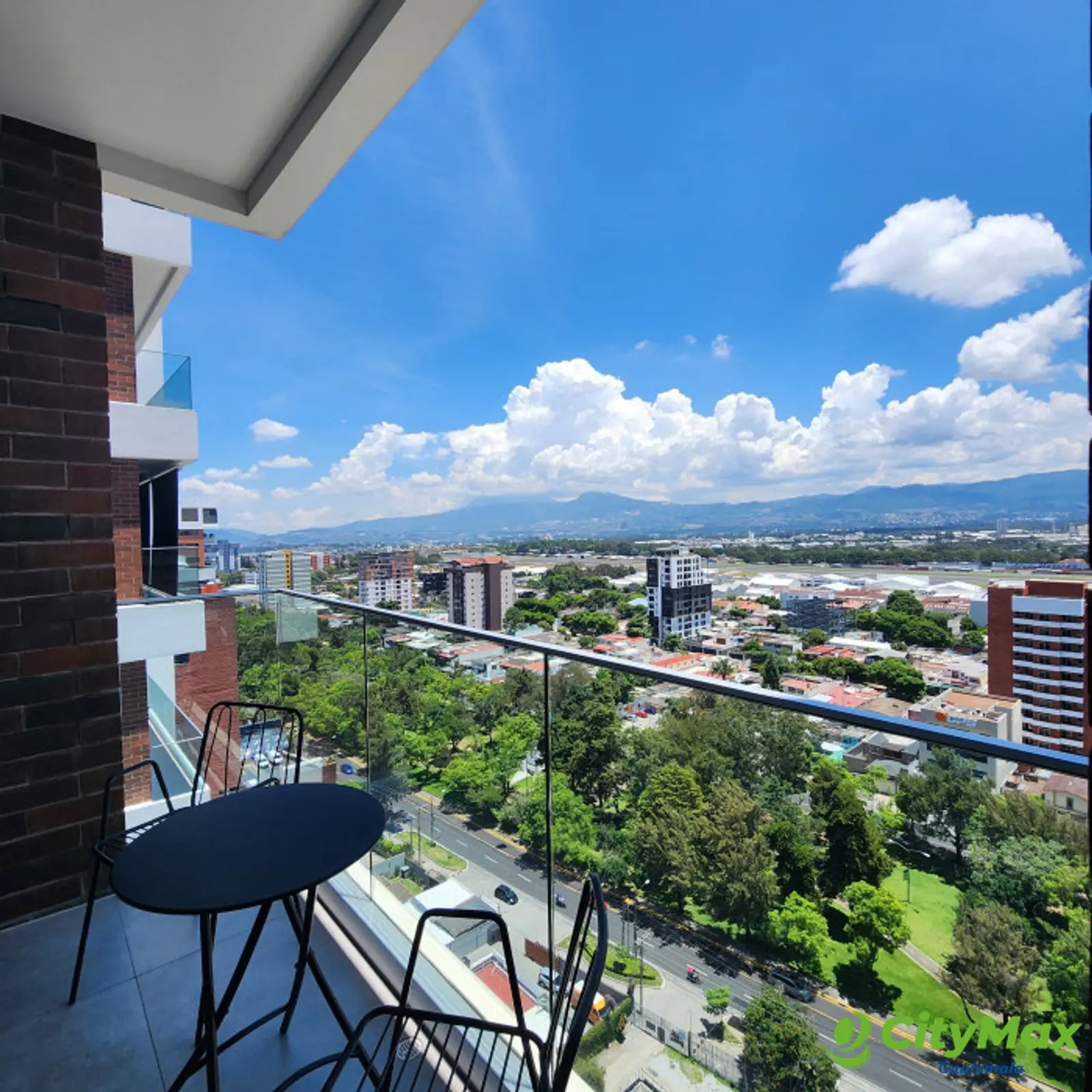LUJOSO APARTAMENTO EN CIUDAD GUATEMALA ZONA 14 - foto 18