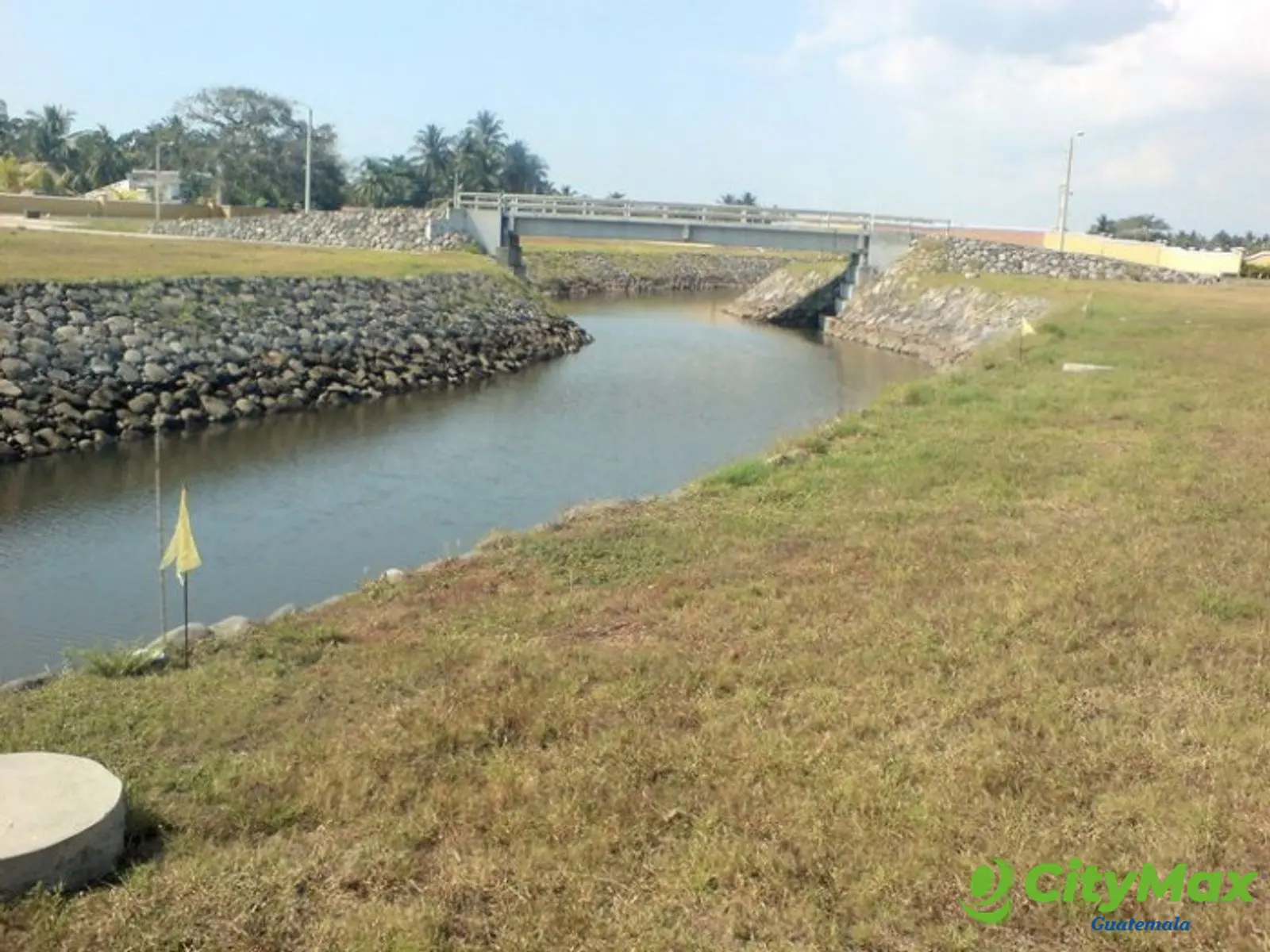 TERRENO EN VENTA PERGOLAS DEL MAR IZTAPA - foto 2