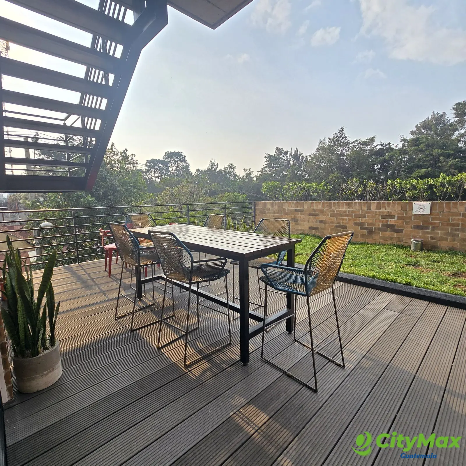 Apartamento en Venta o Alquiler Zona 10 Guatemala - foto 8