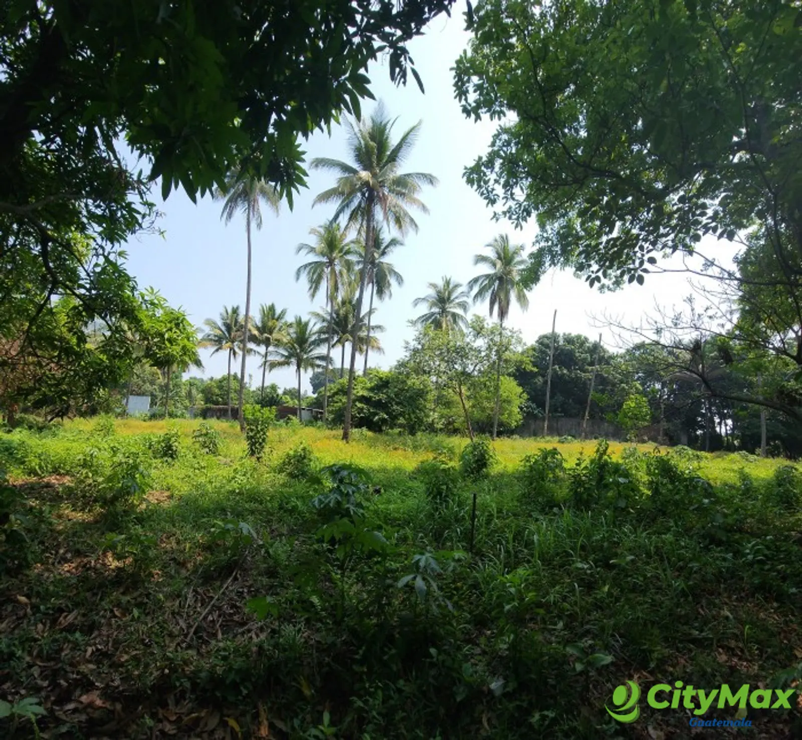 En Venta finca +40Mil Varas en el Km. 78 Ruta CA-2 - Terreno para Hotel