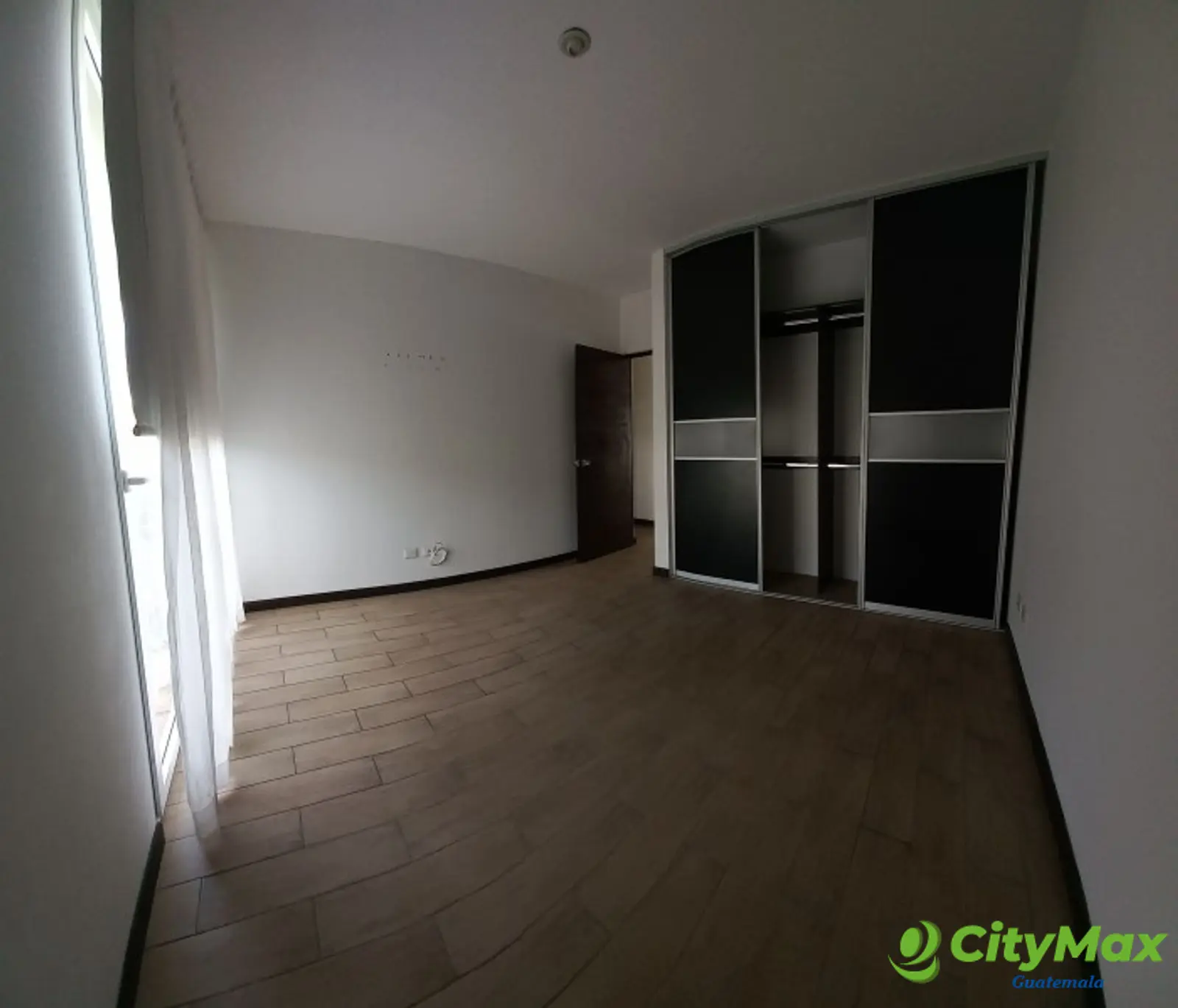 Apartamento en venta, entrada Fraijanes CAES - 20211117_101441.jpg