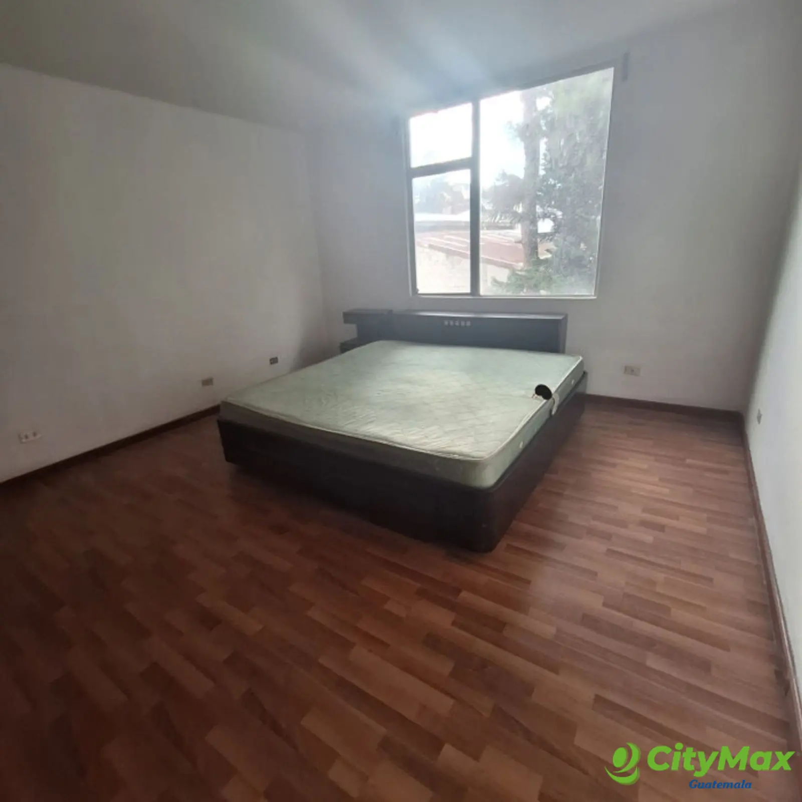 Apartamento Amueblado en Renta en Zona 12 - foto 5