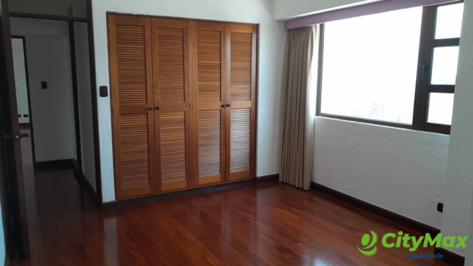 Amplio e iluminado apartamento en renta en Zona 15 - foto 6