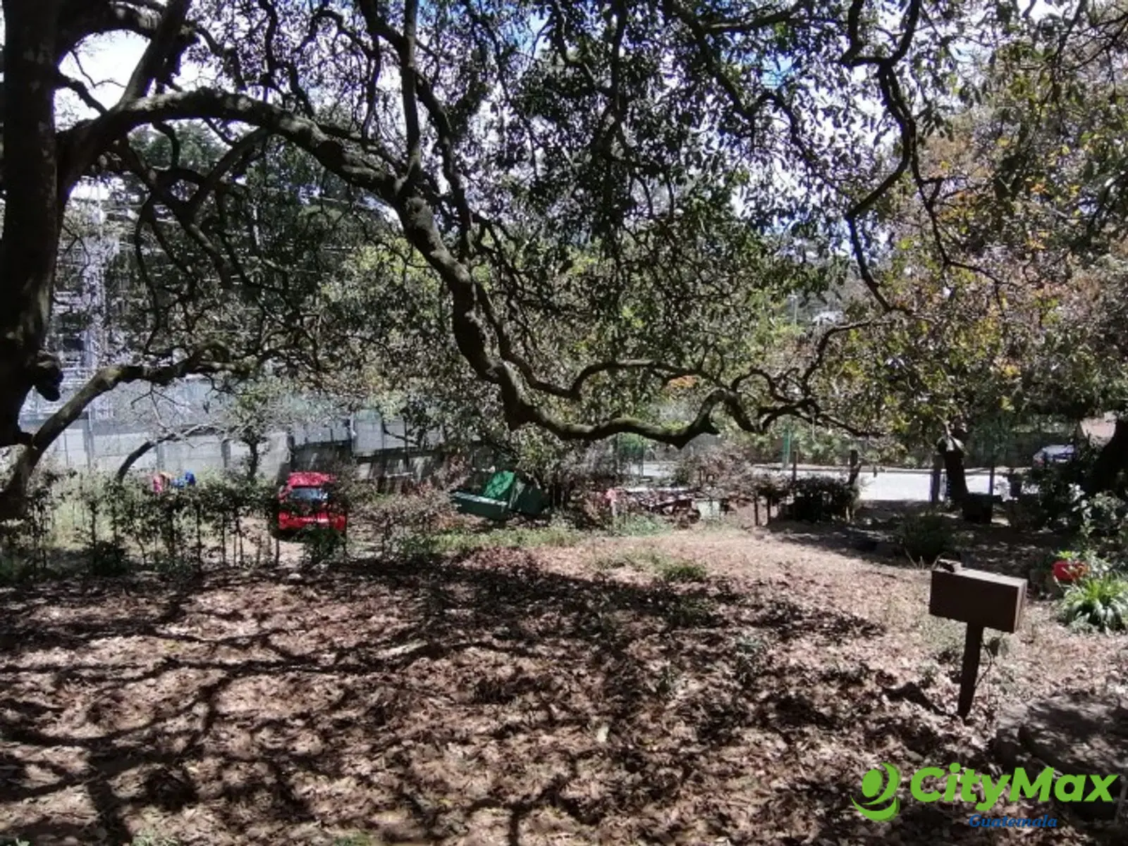 Finca en venta en San Lucas Sacatepéquez - foto 9