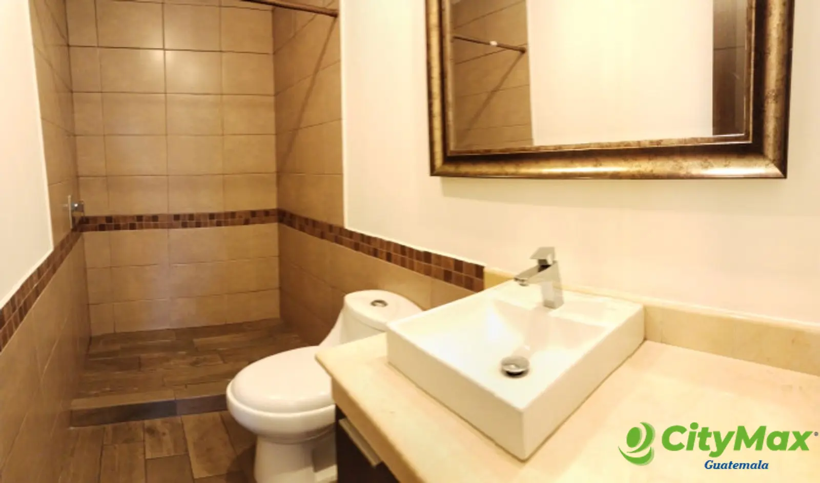 Apartamento en Renta en Zona 10 Edificio Verona - foto 11