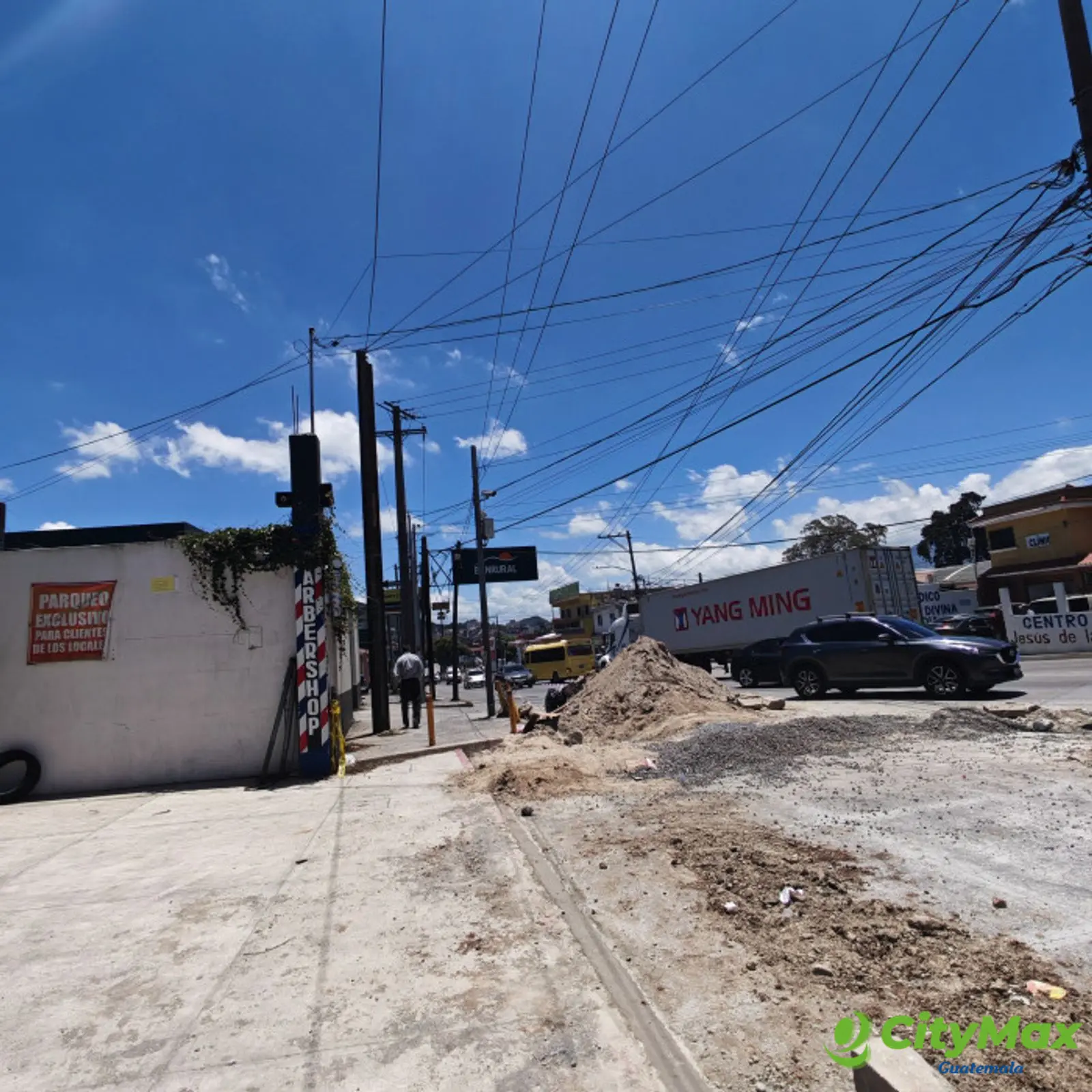 Local en alquiler en San José Pinula sobre bulevard - foto 6