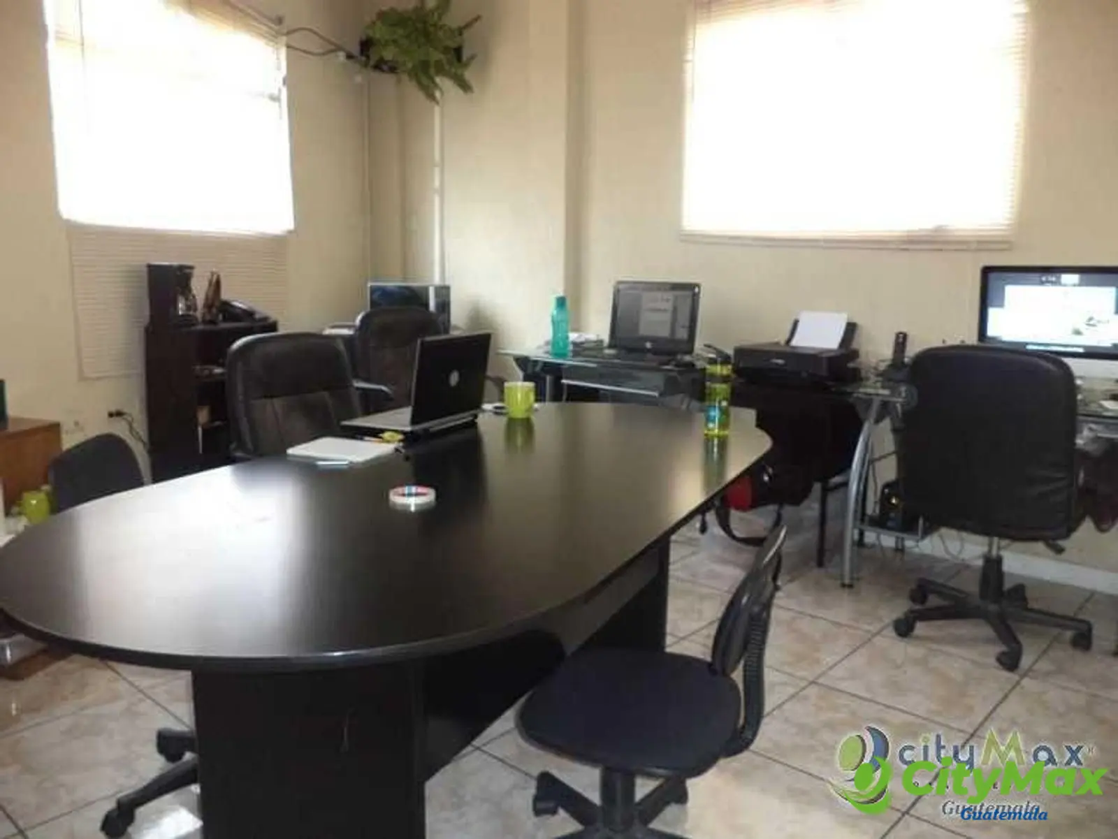 Edificio en venta u oficinas en renta en Zona 4 de Mixc - foto 10