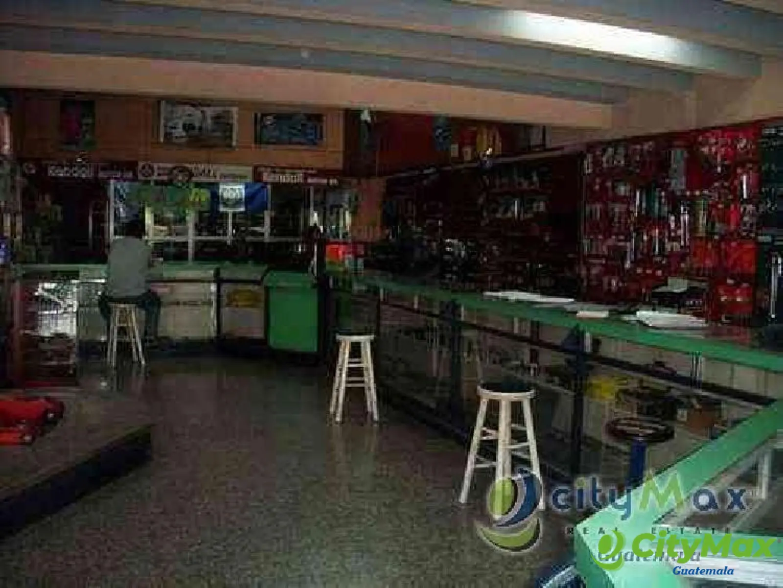 EDIFICIO EN VENTA ZONA 4 GUATEMALA - foto 2
