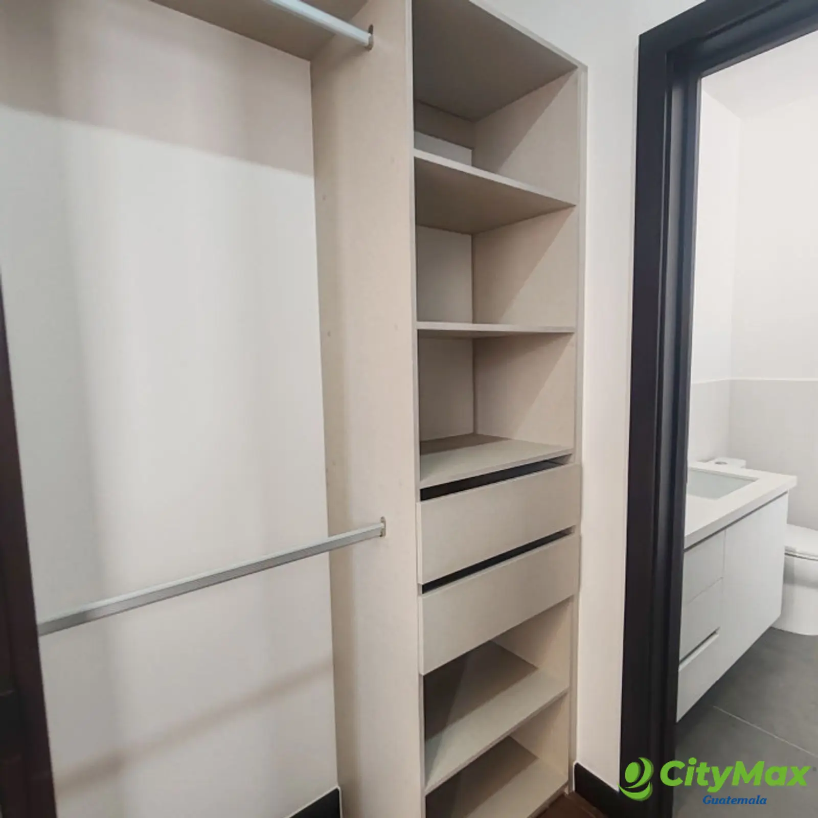 Apartamento en renta en Lirios de Cayala zona 16 - foto 10