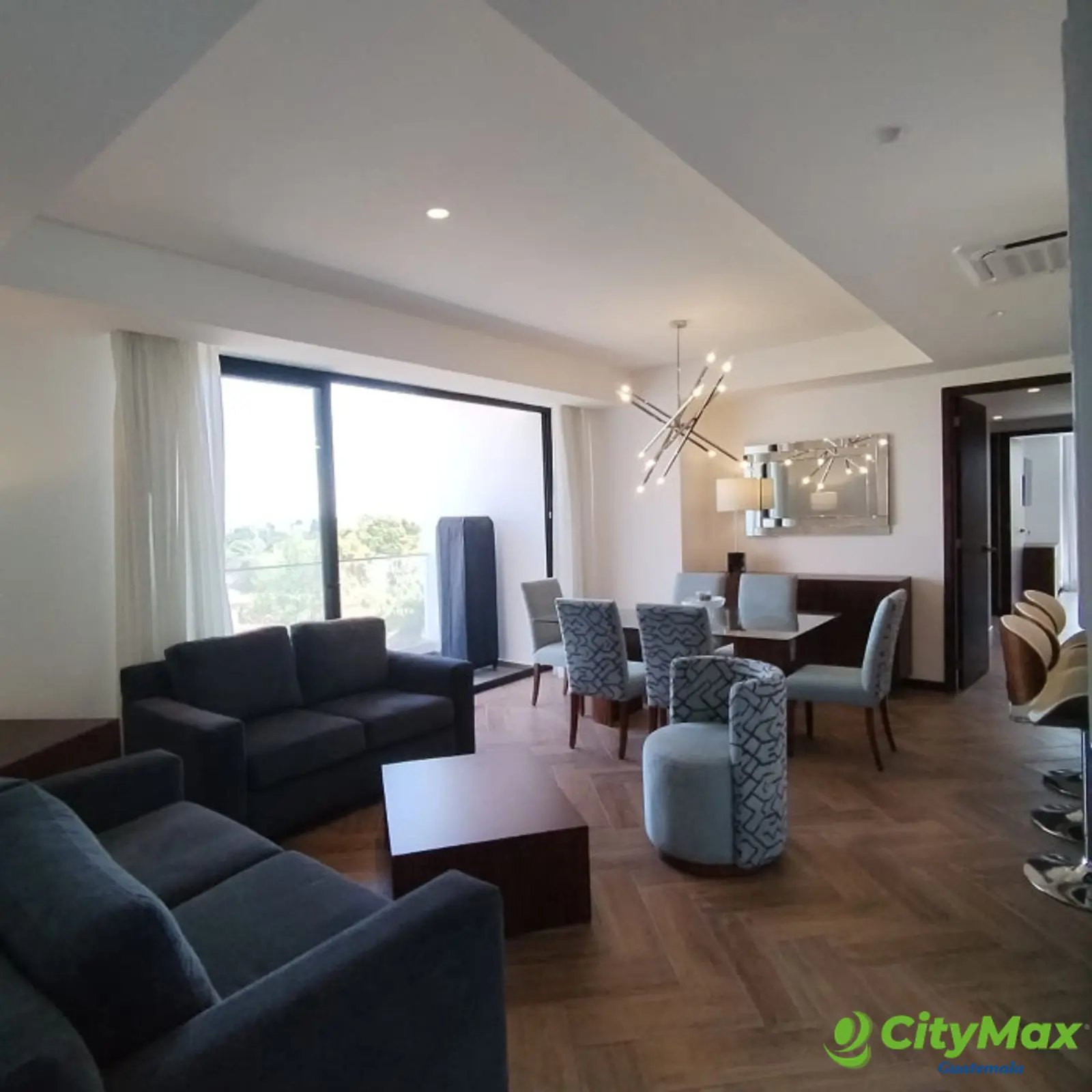 Apartamento Amueblado en Venta o Renta en la Zona 10 - foto 10