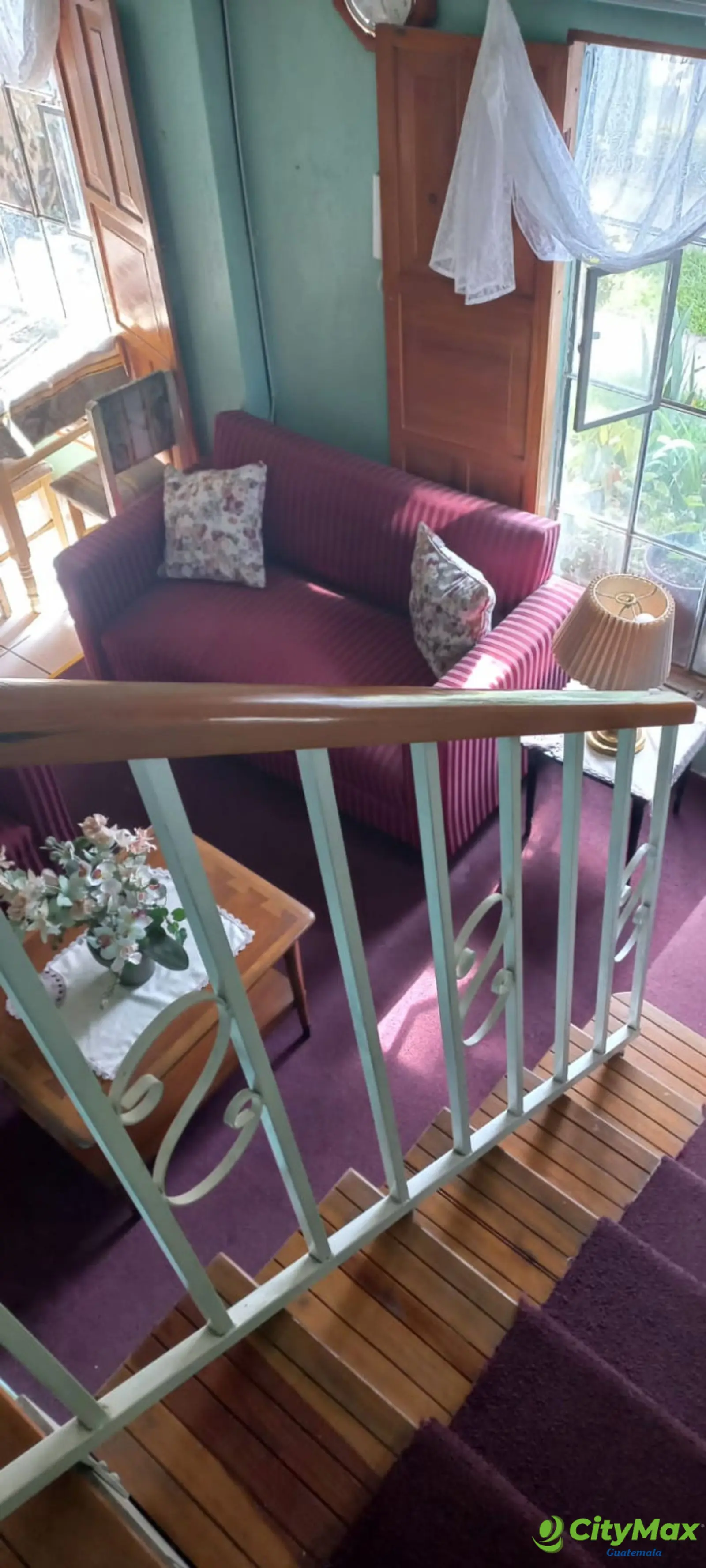 En venta casa grande con jardín La Floresta zona 9 Xela - foto 14