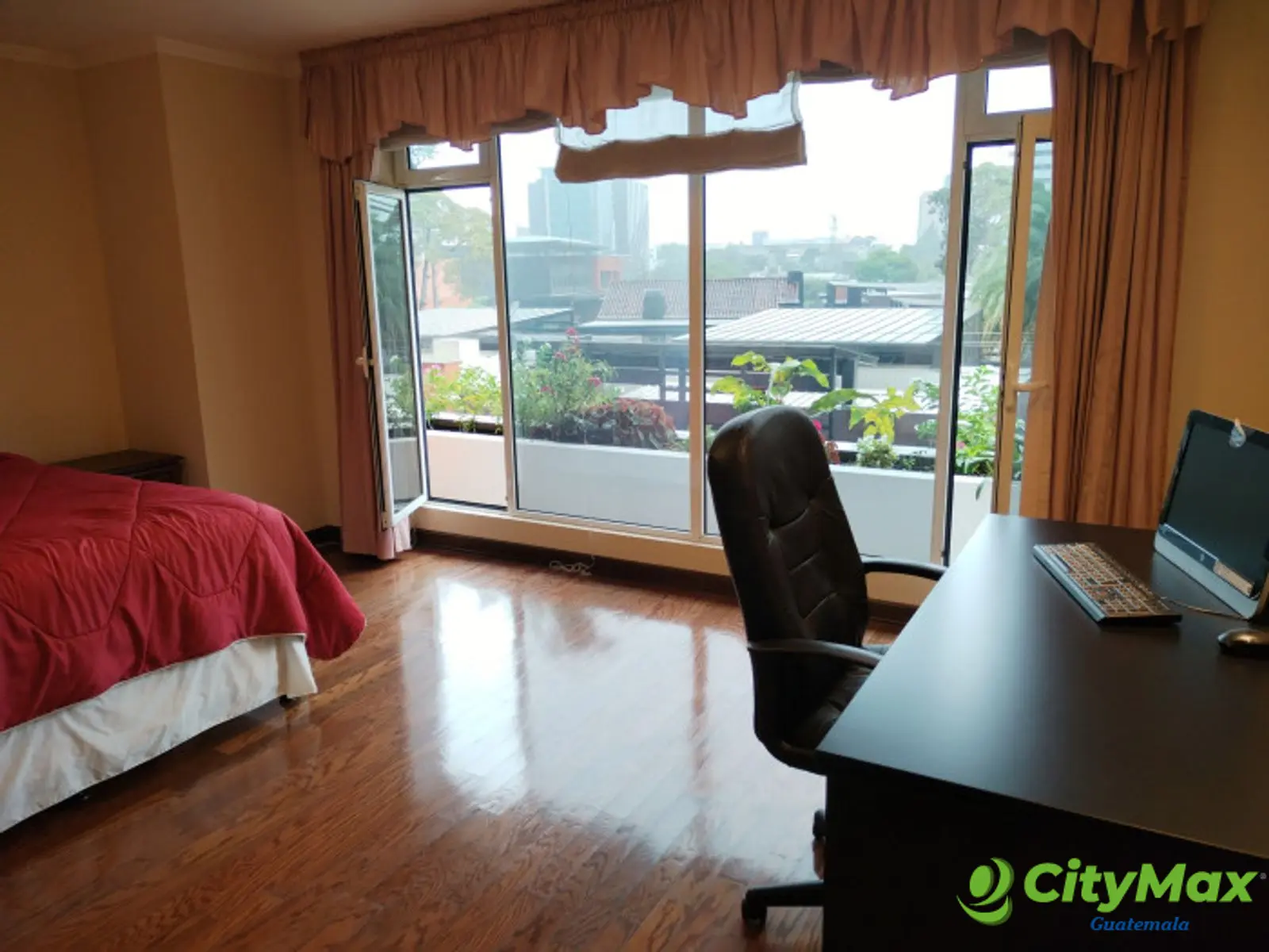 Apartamento en venta zona 10 con 3 habitaciones  - foto 20