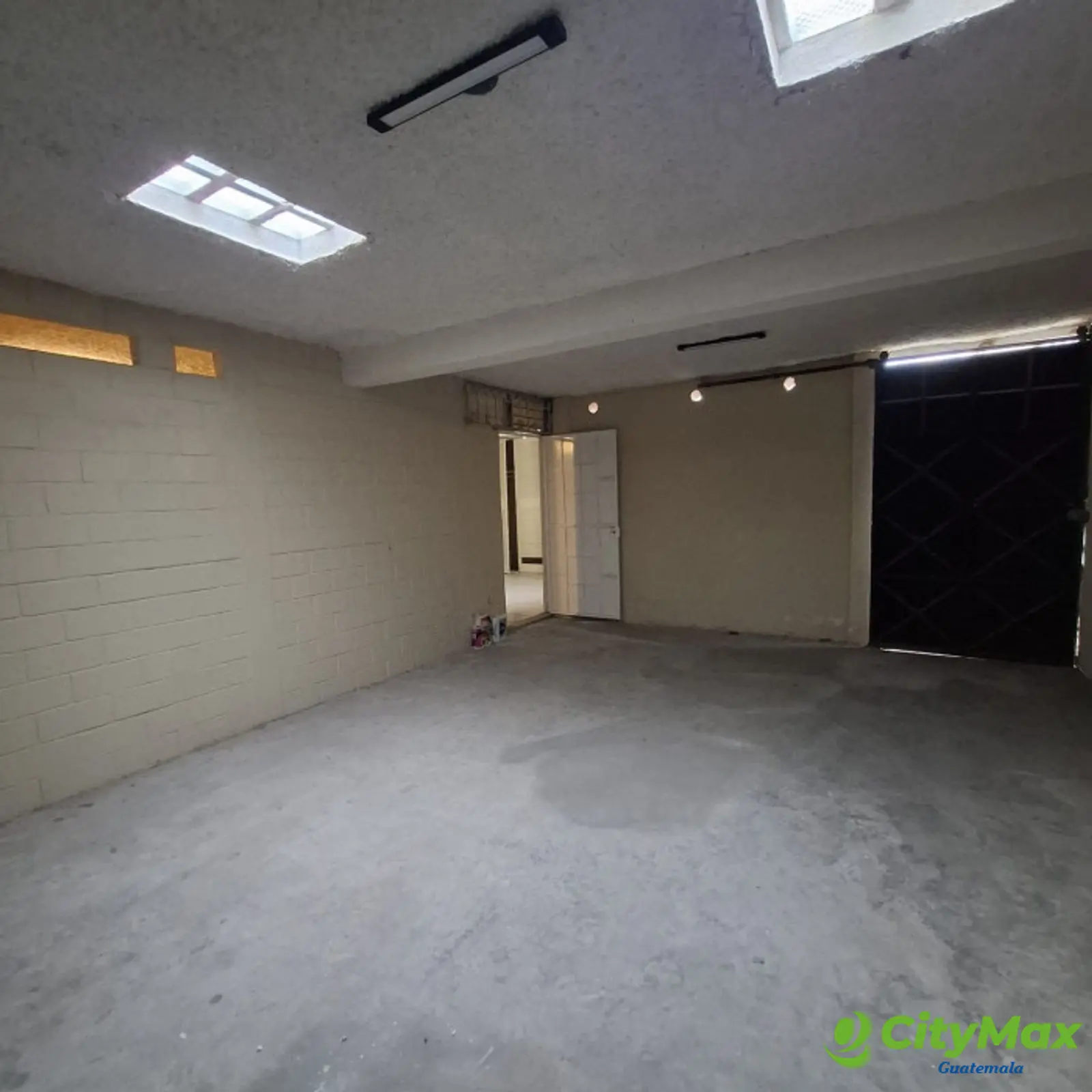 Casa Bodega residencial en zona 2 Mixco Guatemala - foto 4
