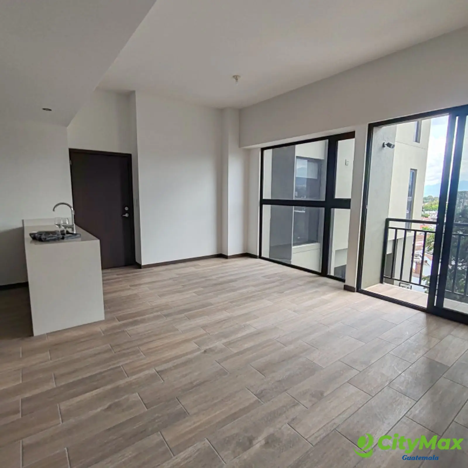 Apartamento de 3 Habitaciones en venta Altaire z.11 - foto 5