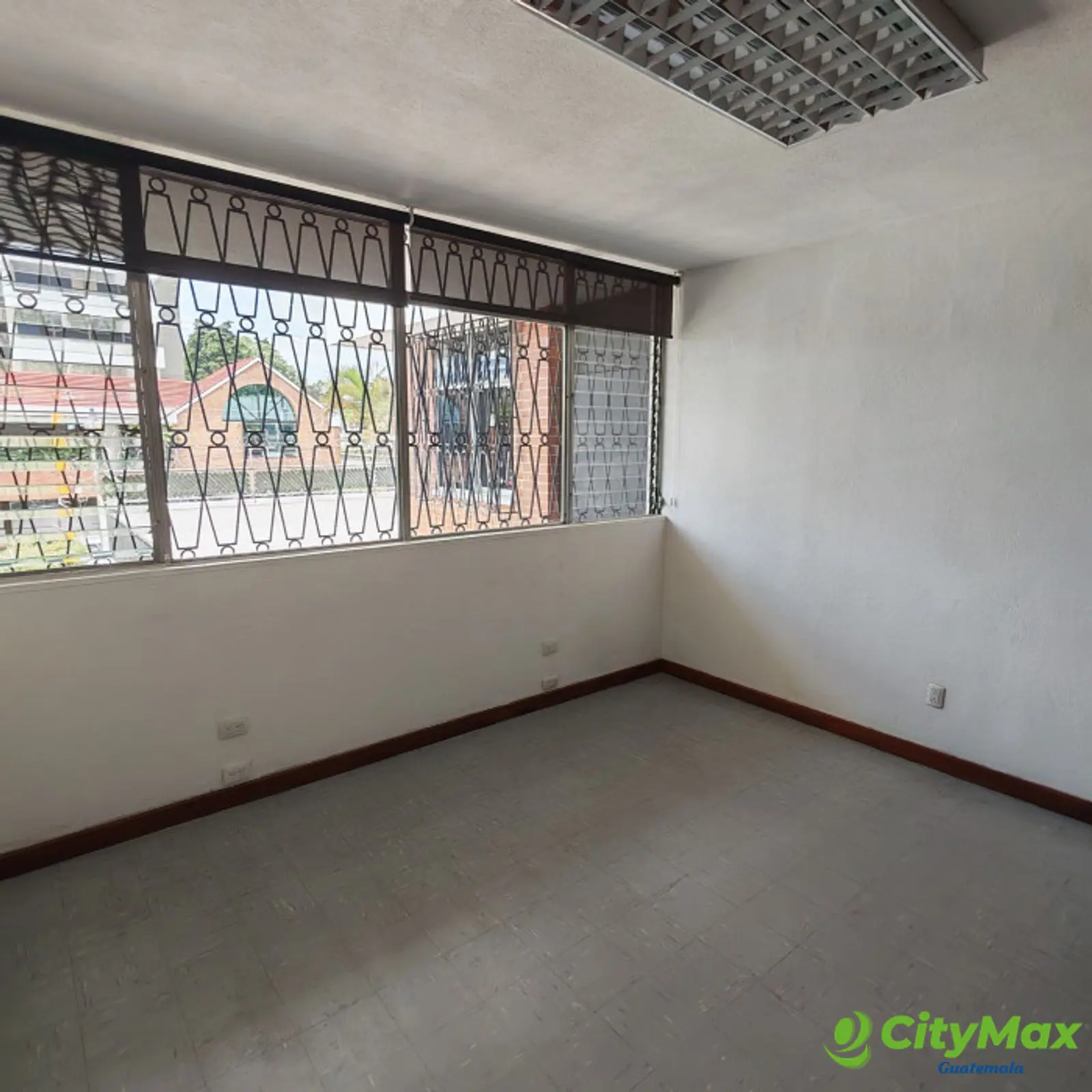 Casa ideal Oficinas en Renta zona 14 - foto 29
