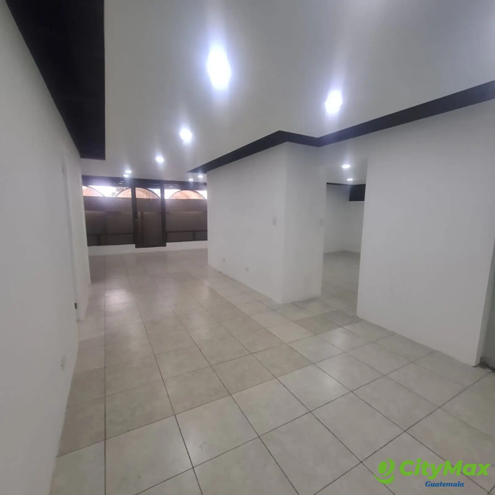 Oficina en Renta en Zona 10 Guatemala | Espacio Comercial - foto 2