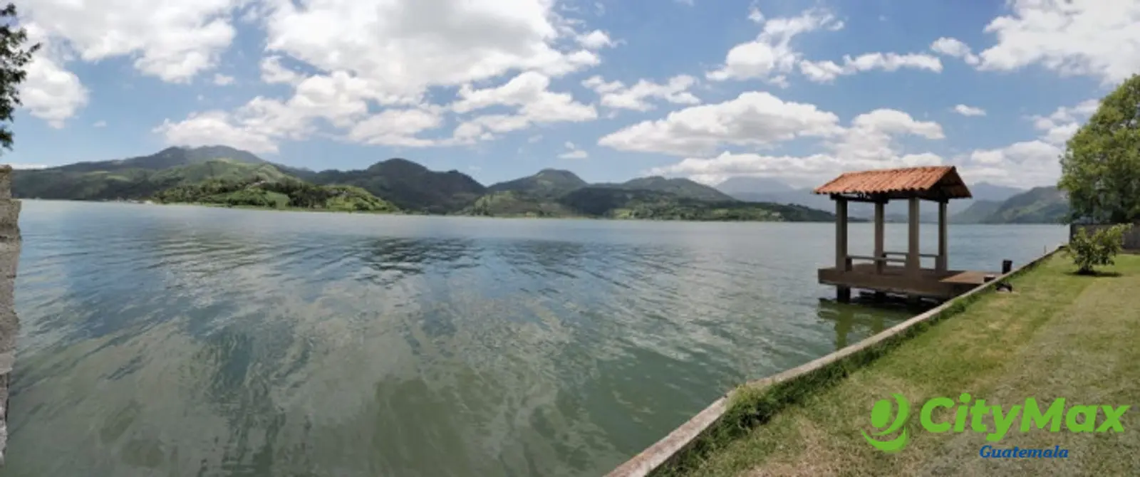 En venta casa para remodelar a orilla lago Amatitlán - foto 10