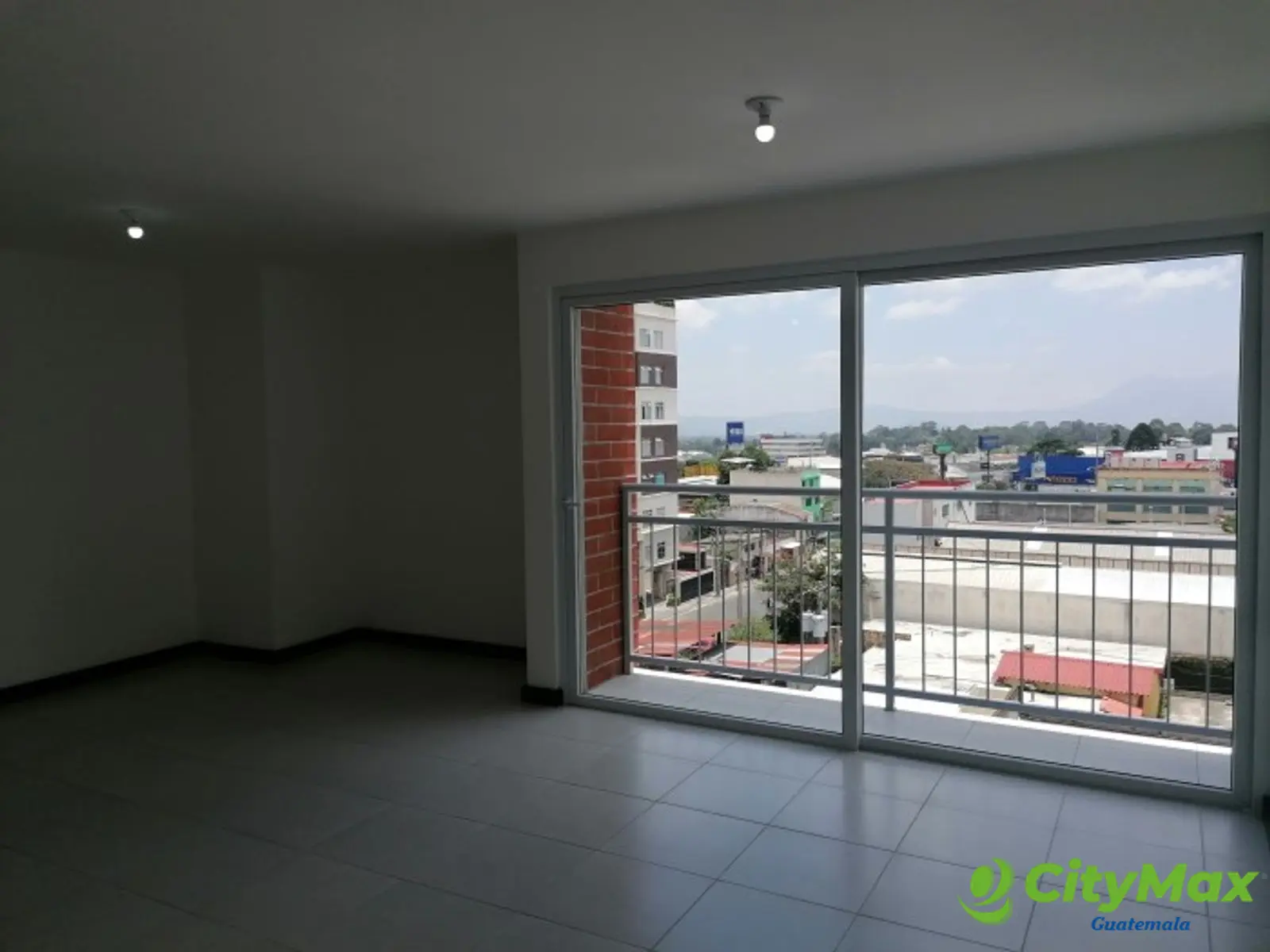 Se alquila Apartamento zona 7 cerca a la Roosevelt - foto 3