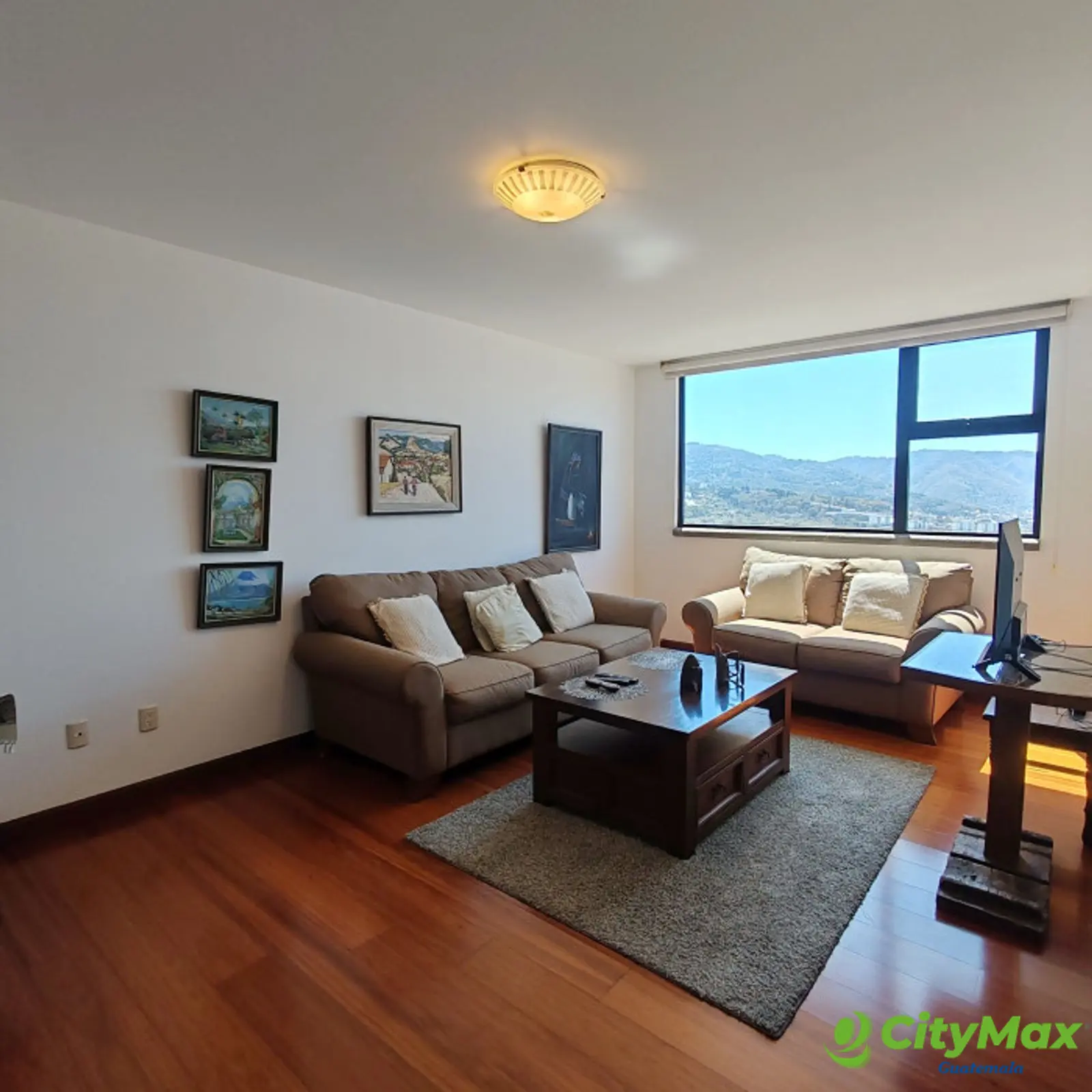 En Alquiler Apartamento Amueblado con 273m2 en Zona 14 - foto 12