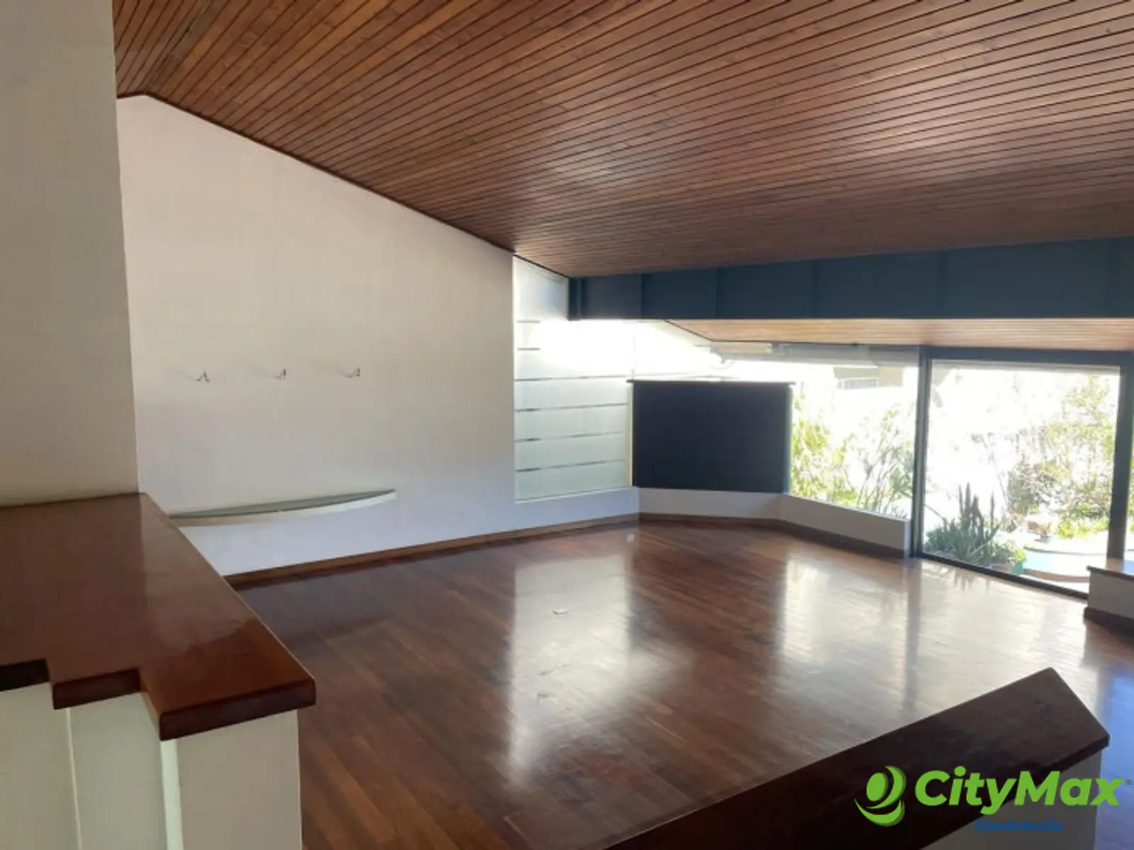 Casa residencial en San Rafael a un costado del Hilton - foto 4