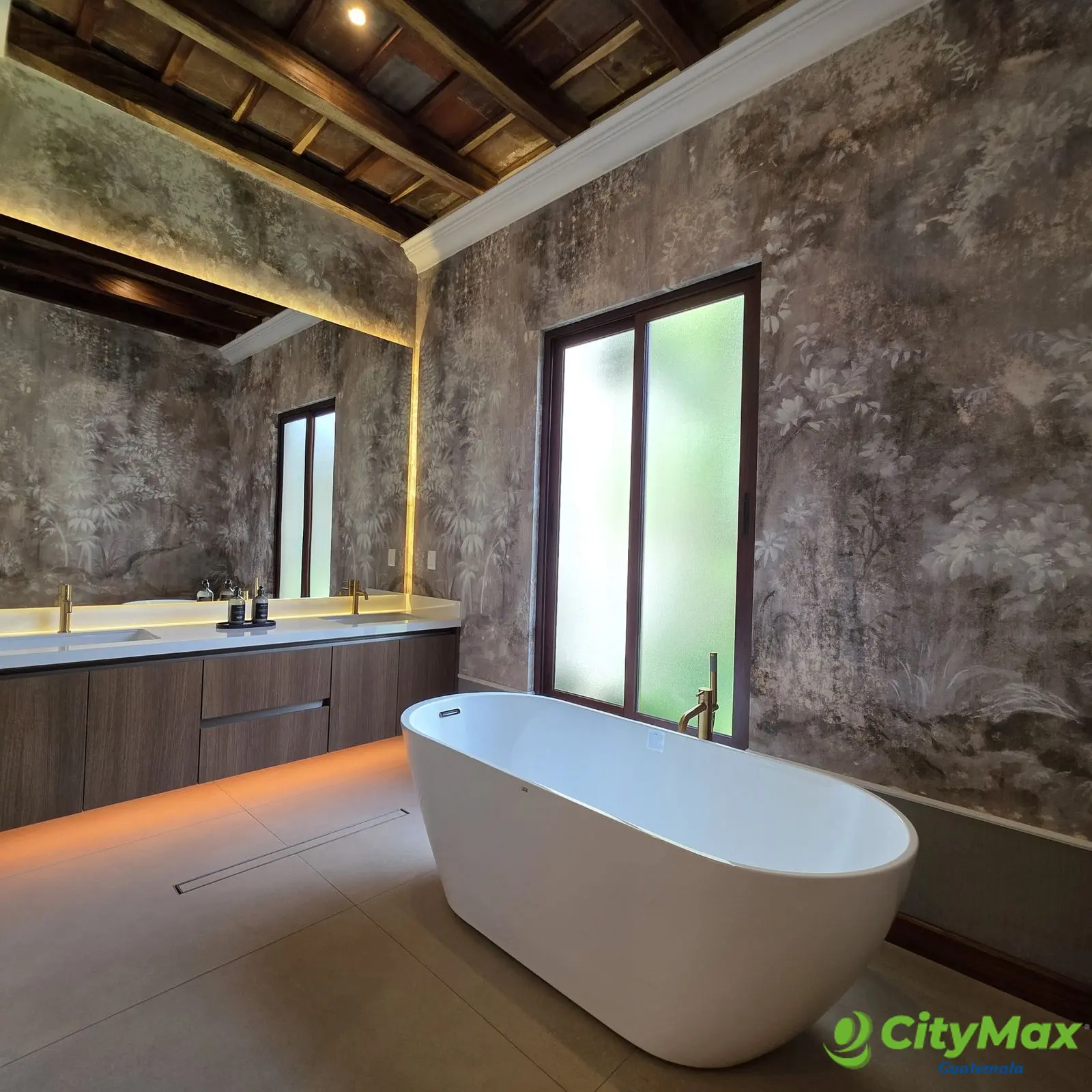 Lujosa Casa en Venta en La Antigua Guatemala - foto 6