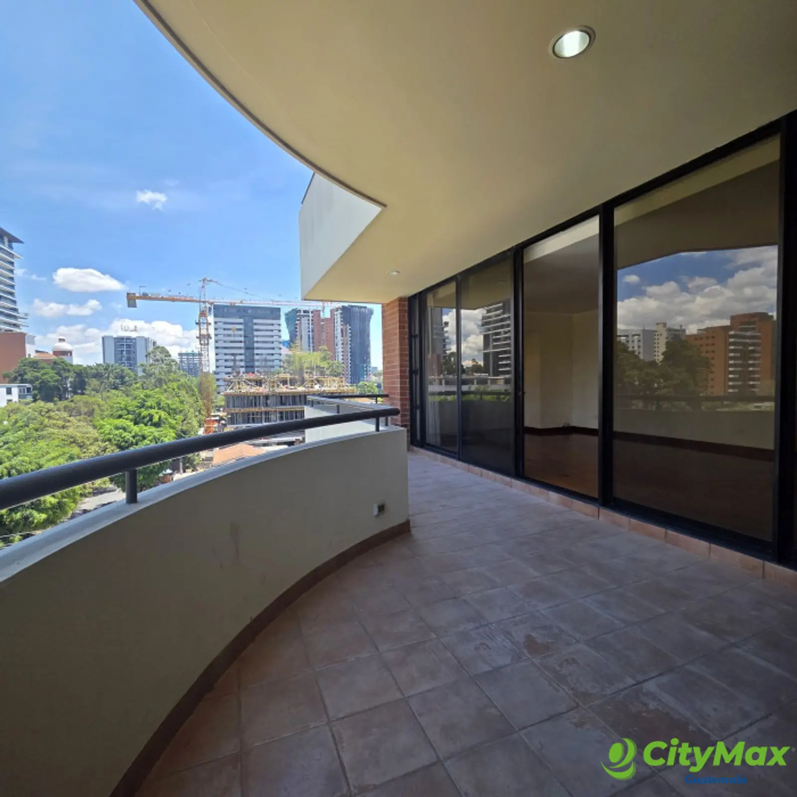 Apartamento en renta en Zona 14 Ciudad de Guatemala - foto 8