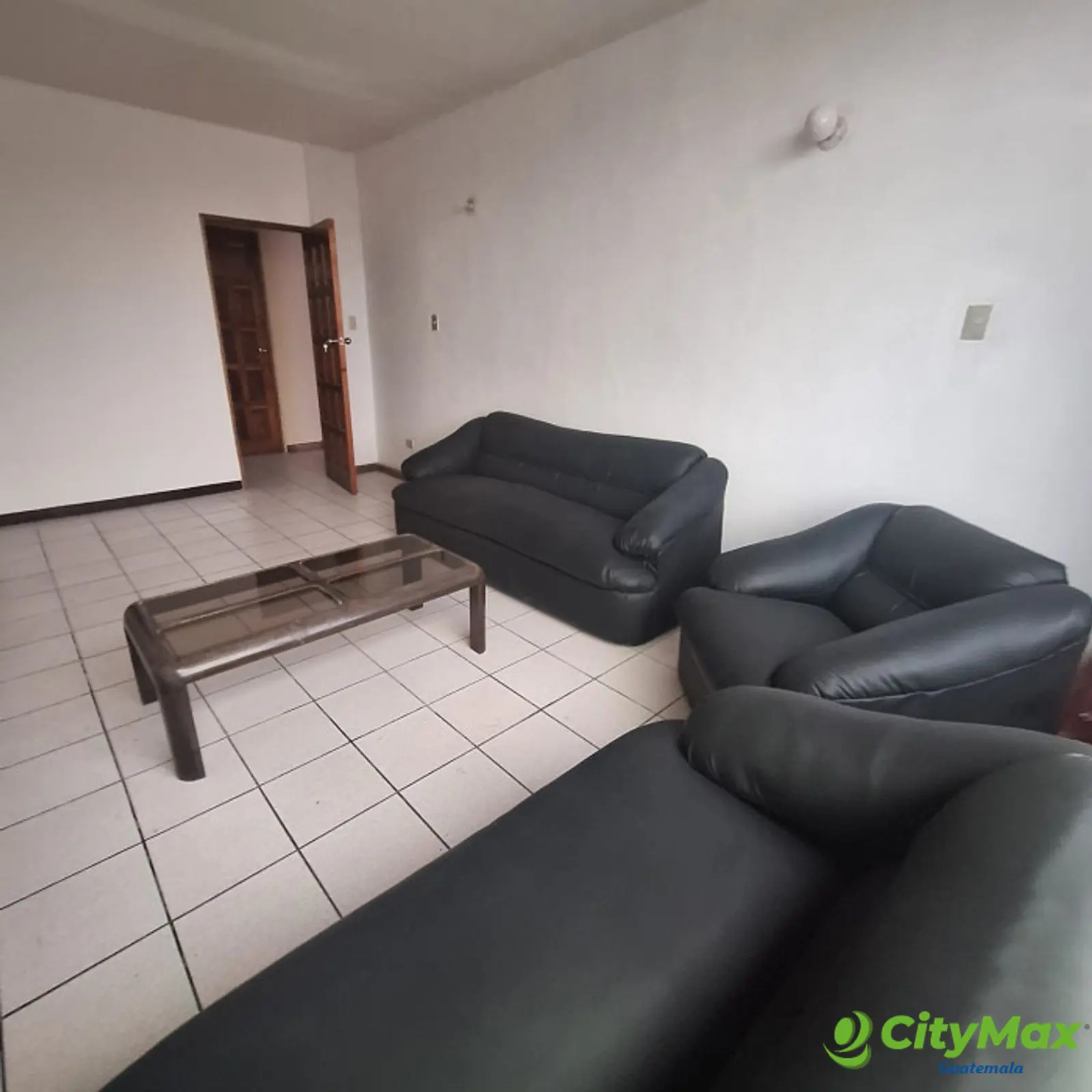 Apartamento Amueblado en Renta en Zona 12 - foto 3