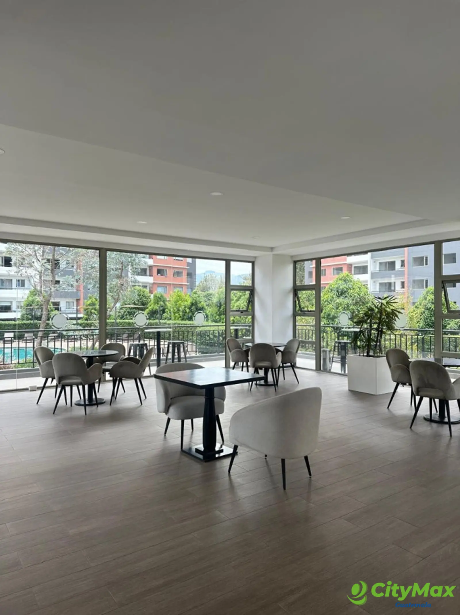 En renta apartamento en Zona 14 Segheria - foto 8